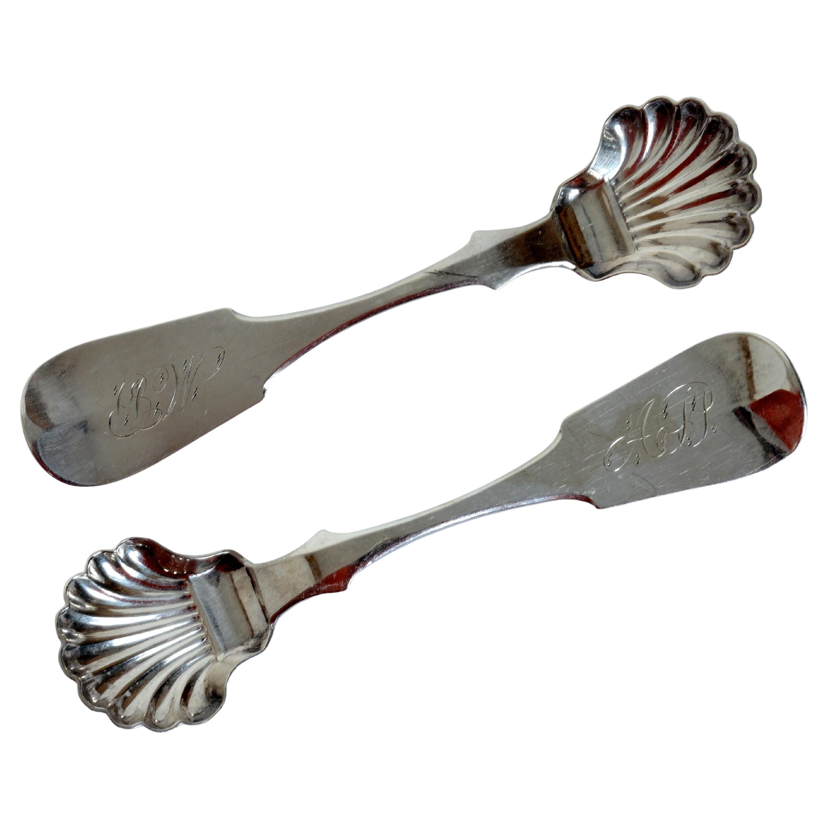 Wichtiger Pr von Zuckerlöffeln mit muschelförmigen Schalen, von Henry Ormsby, Phila. im Angebot