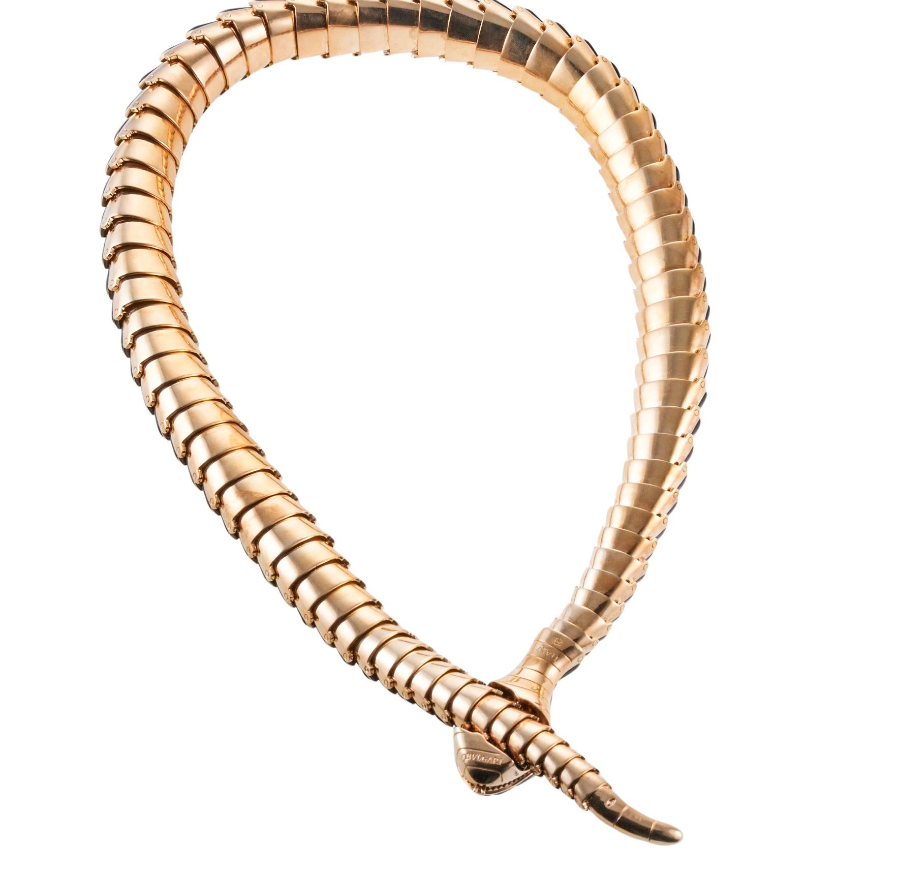 Seltene Bulgari Serpenti Schwarz Mamba Diamant Gold Onyx Schlangenhalskette im Zustand „Hervorragend“ in New York, NY