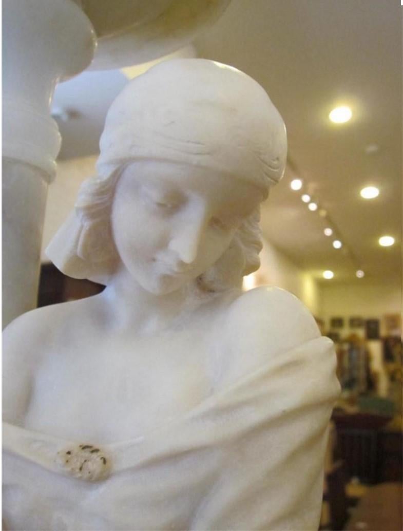 Wichtige seltene große Museumsqualität 19. C Alabaster Junge Frau mit Krug Lampe für Damen oder Herren im Angebot