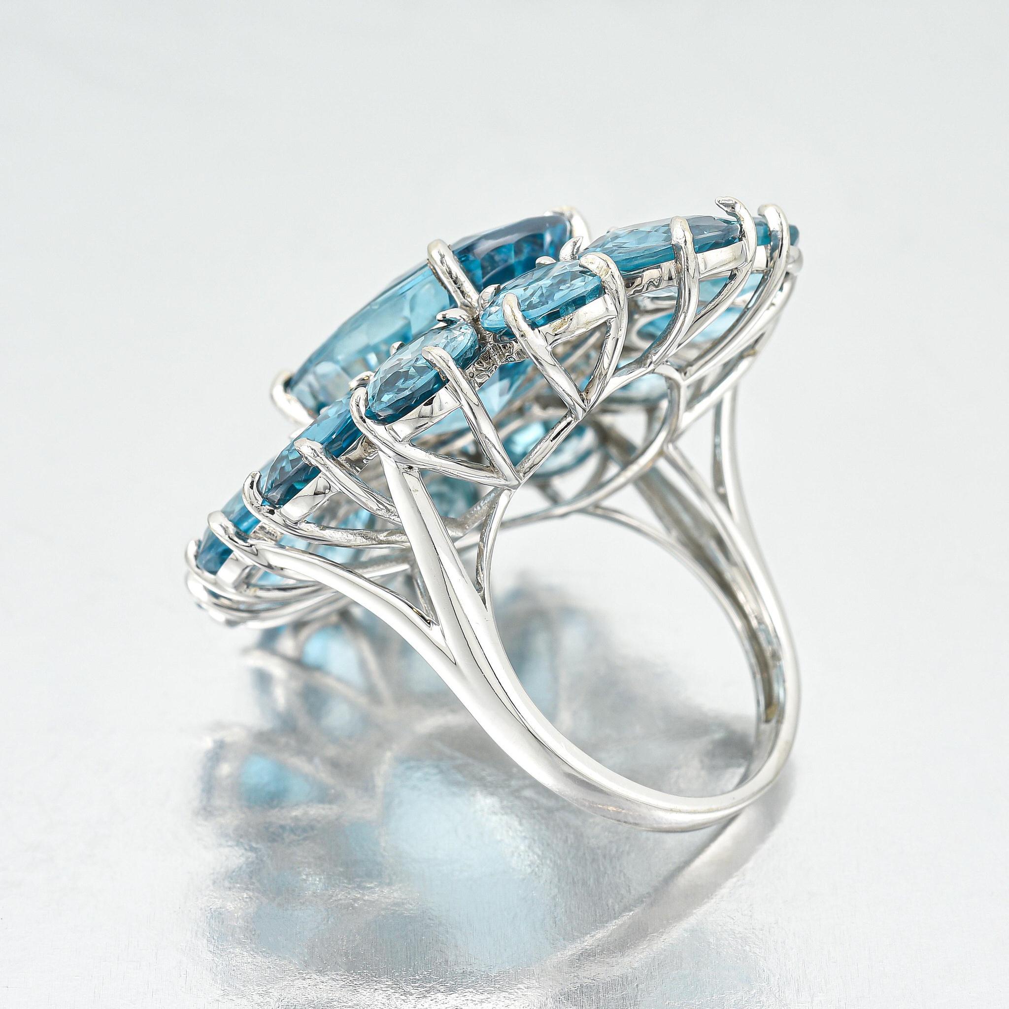 Important Rare Natural Ocean Blue Zircon Ring Diamond Halo 30 Carats 14K Gold For Sale 2