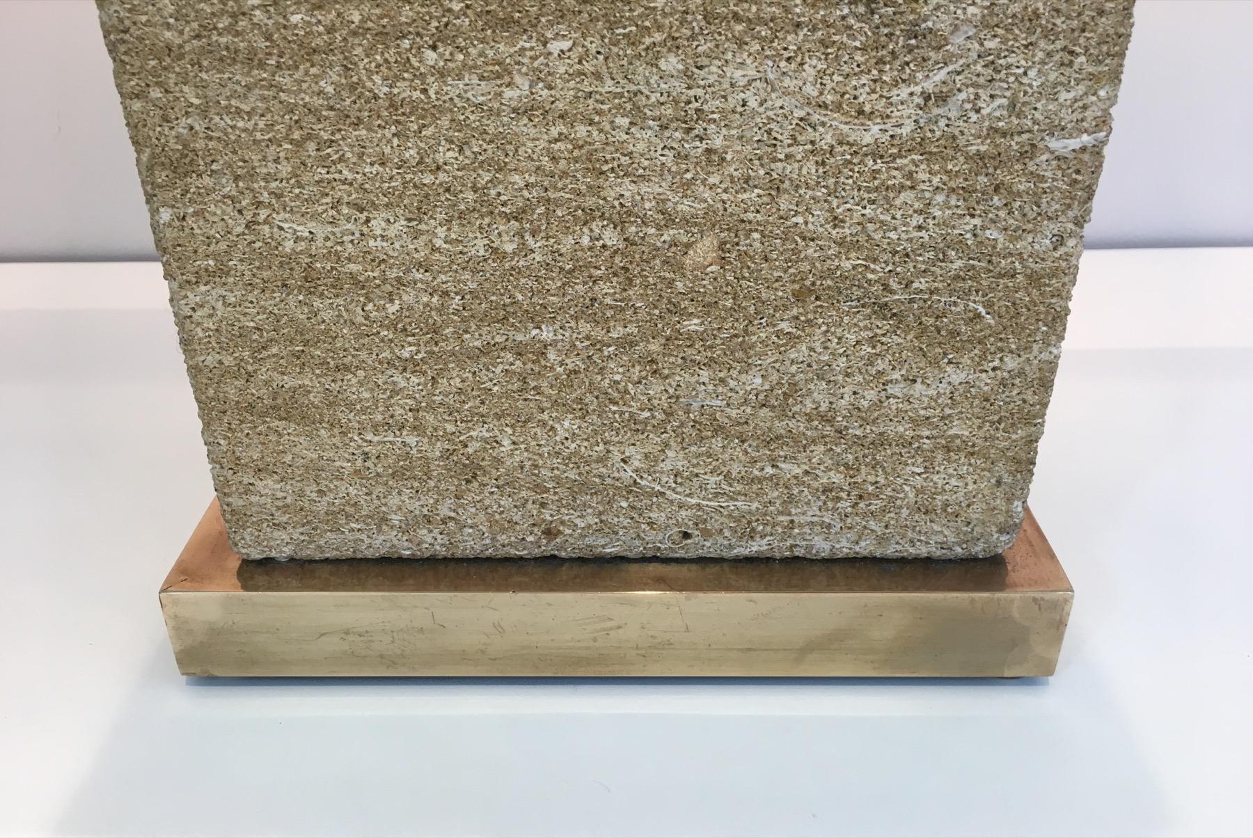 Importante Lámpara de Mesa Ajustable de Piedra Reconstituida y Latón Francesa, circa 1970 en venta 7