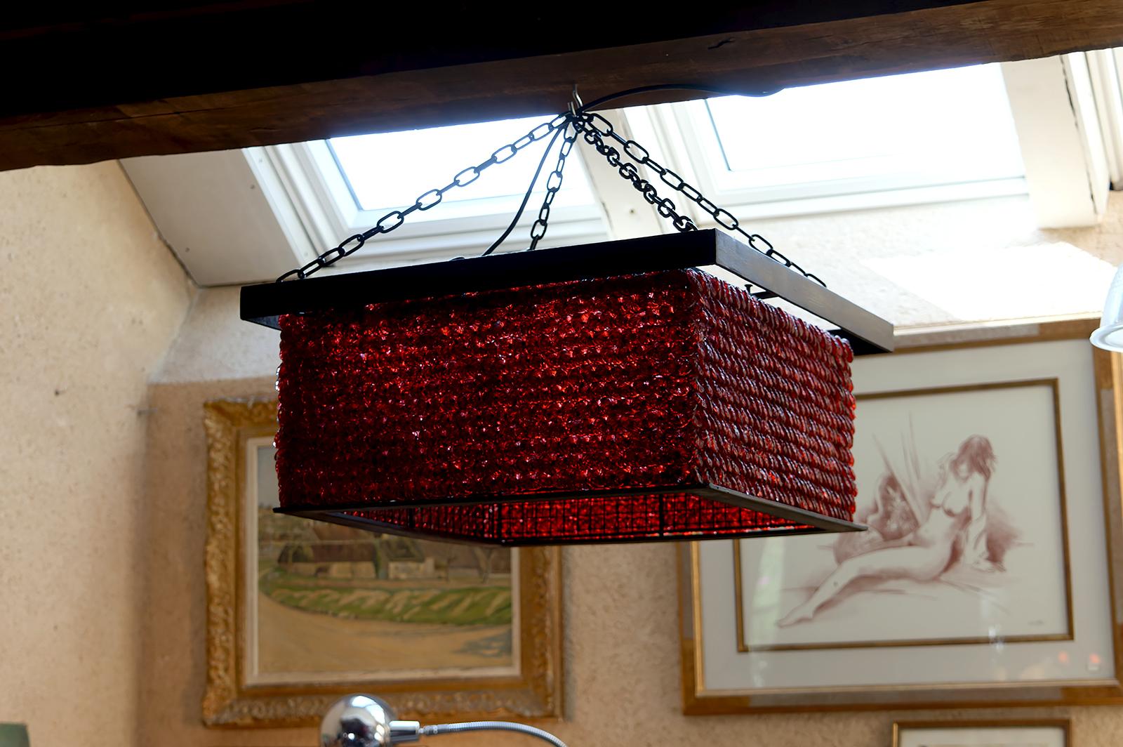 Importante lampadario con perle di vetro rosse,  Murano, Italia, Brutalismo, CIRCA 1970 in vendita 5