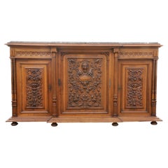 Antique Important Renaissance Buffet in Carved Walnut