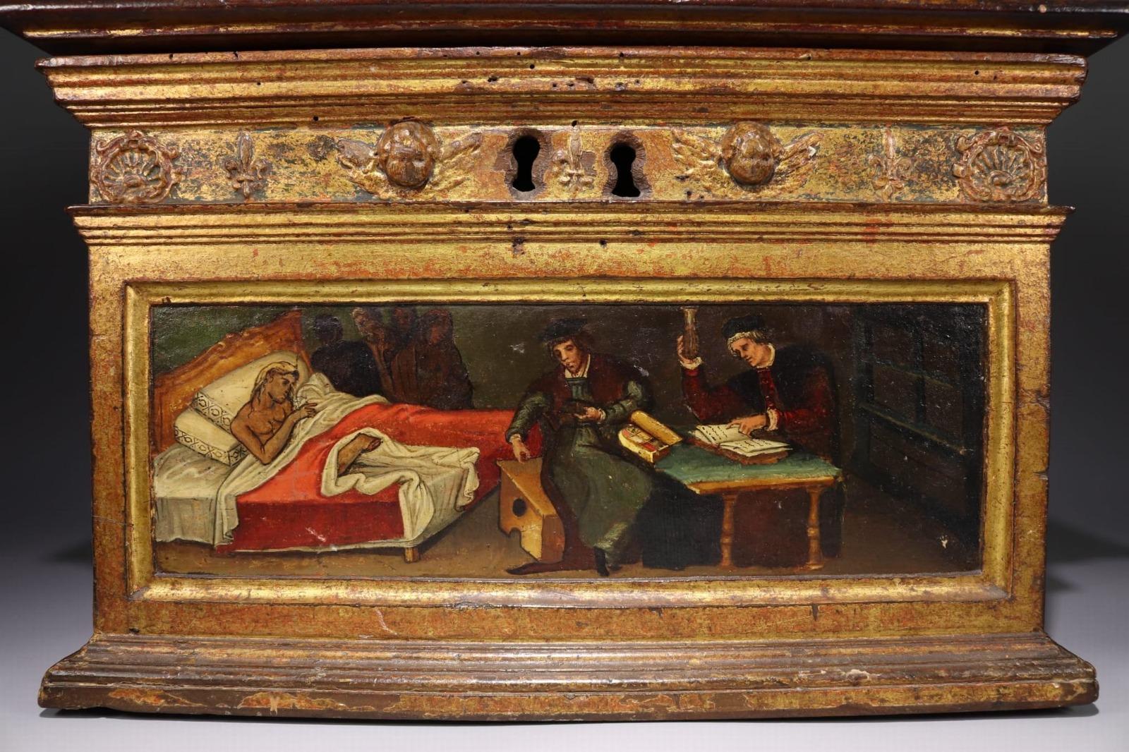 Important Renaissance Medical Box Spanish or Italian Workshop, Around 1550 For Sale 1