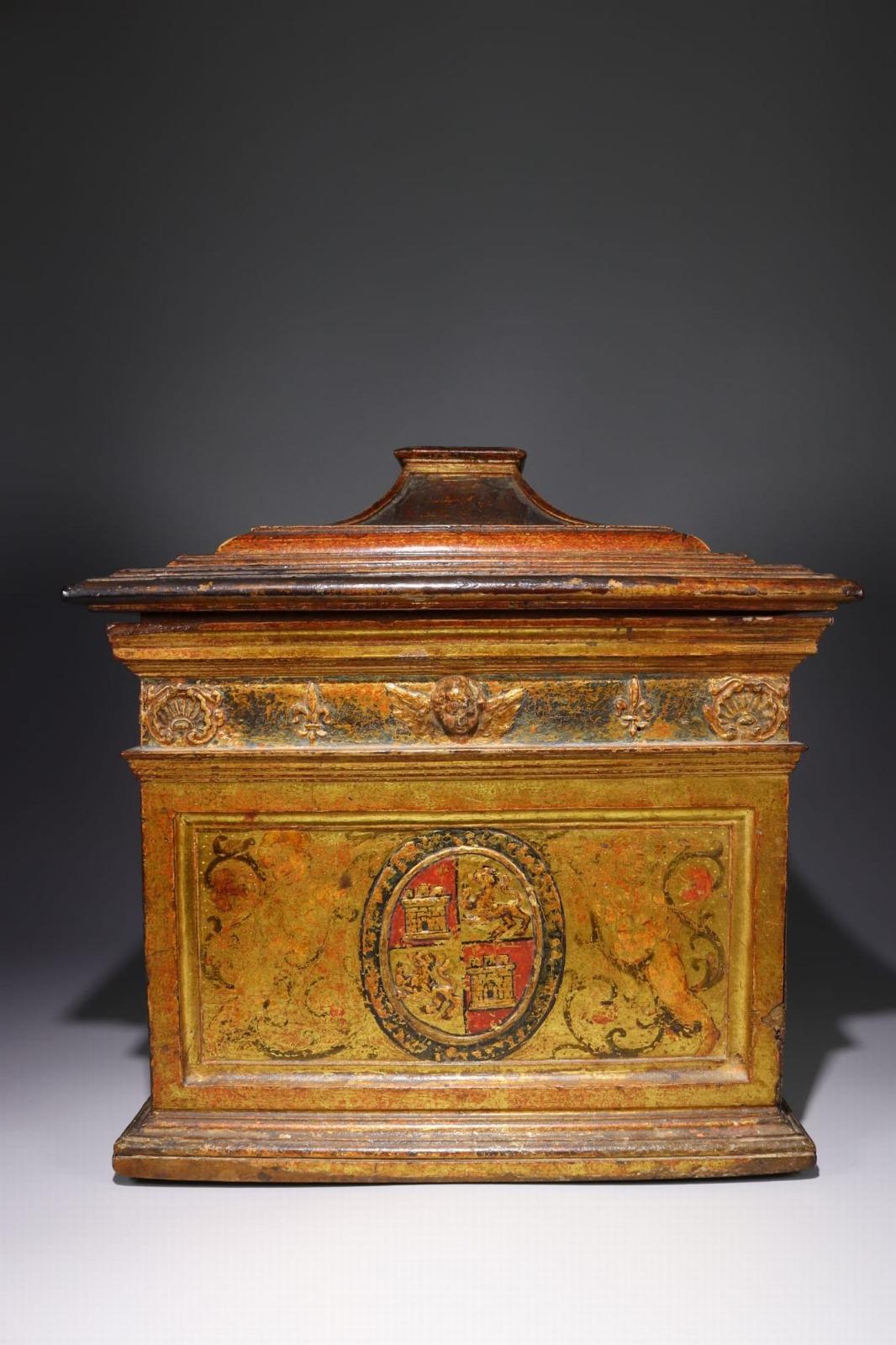 Espagnol Importante boîte médicale de la Renaissance d'atelier espagnol ou italienne, vers 1550 en vente
