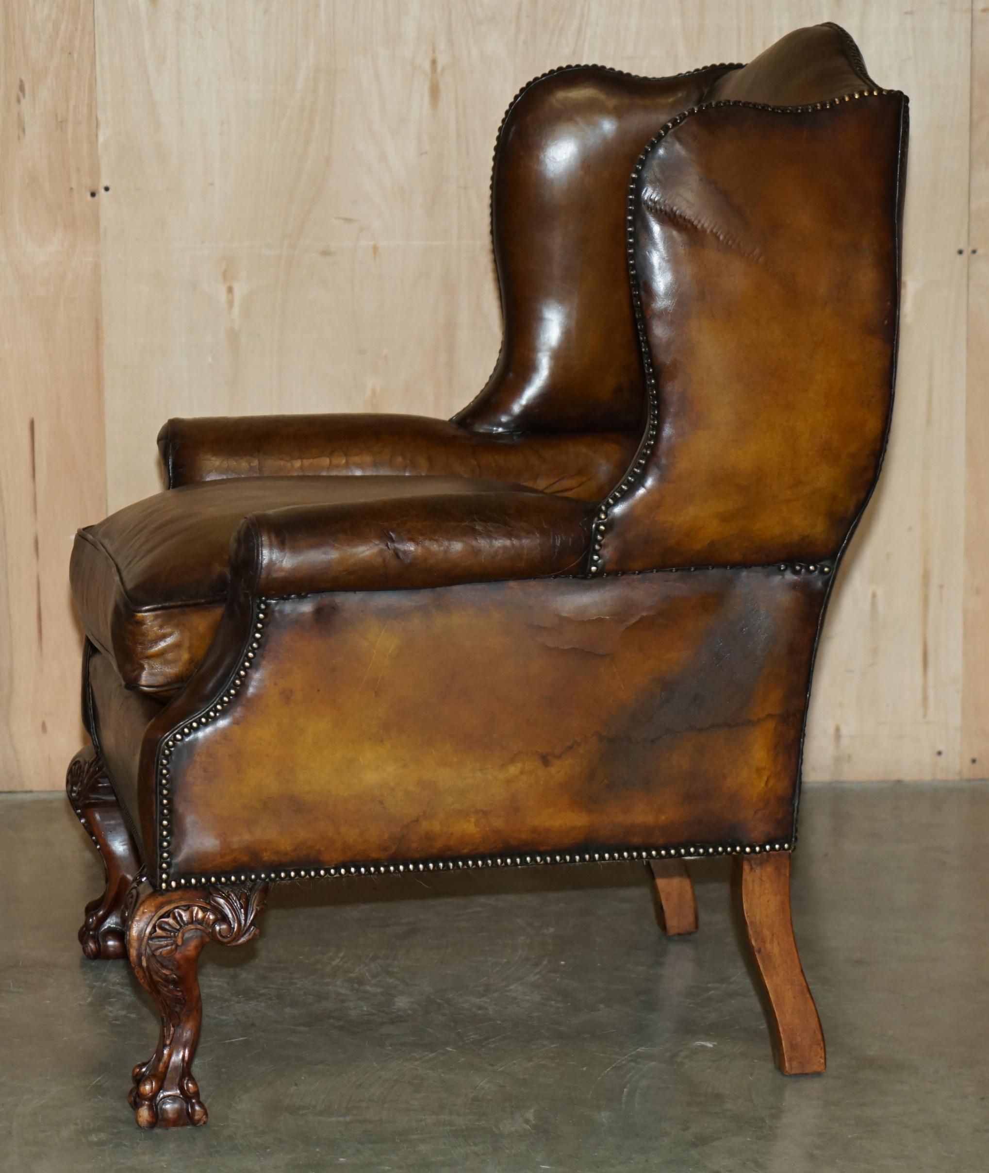 IMPORTANT RESTORED GEORGE II PERIOD CIRCA 1760 WiNGBACK BROWN LEATHER ARMCHAIR For Sale 11