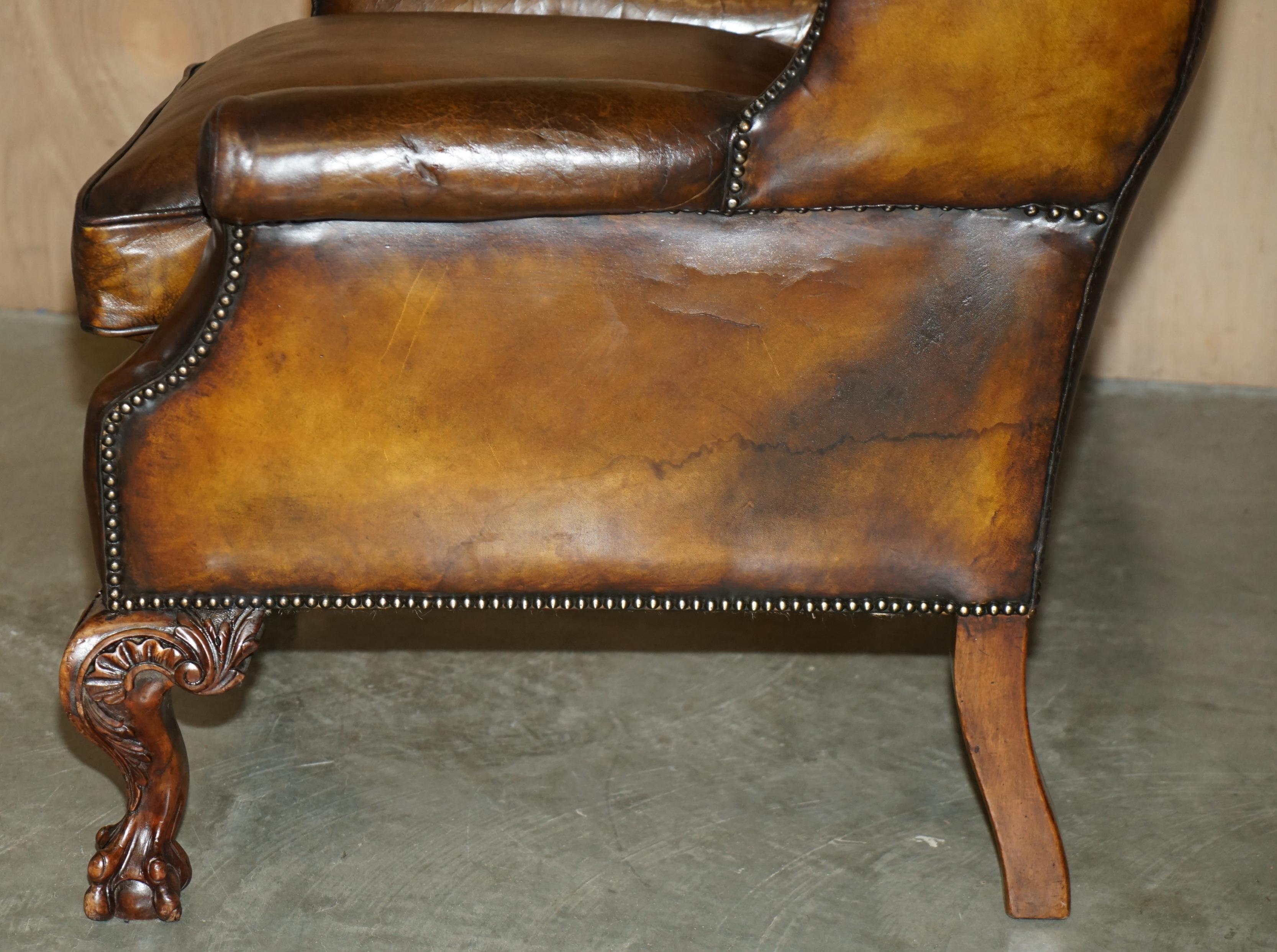 IMPORTANT RESTORED GEORGE II PERIOD CIRCA 1760 WiNGBACK BROWN LEATHER ARMCHAIR For Sale 12