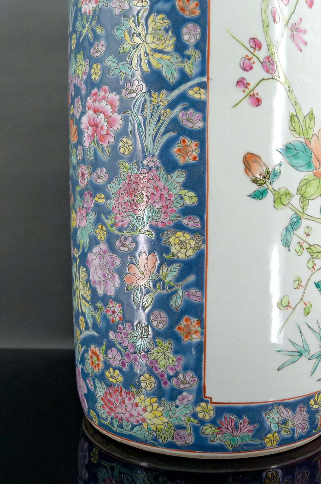 Important vase à roulettes, porte-parapluie/canne, Chine, Quing, début du 20e siècle en vente 5