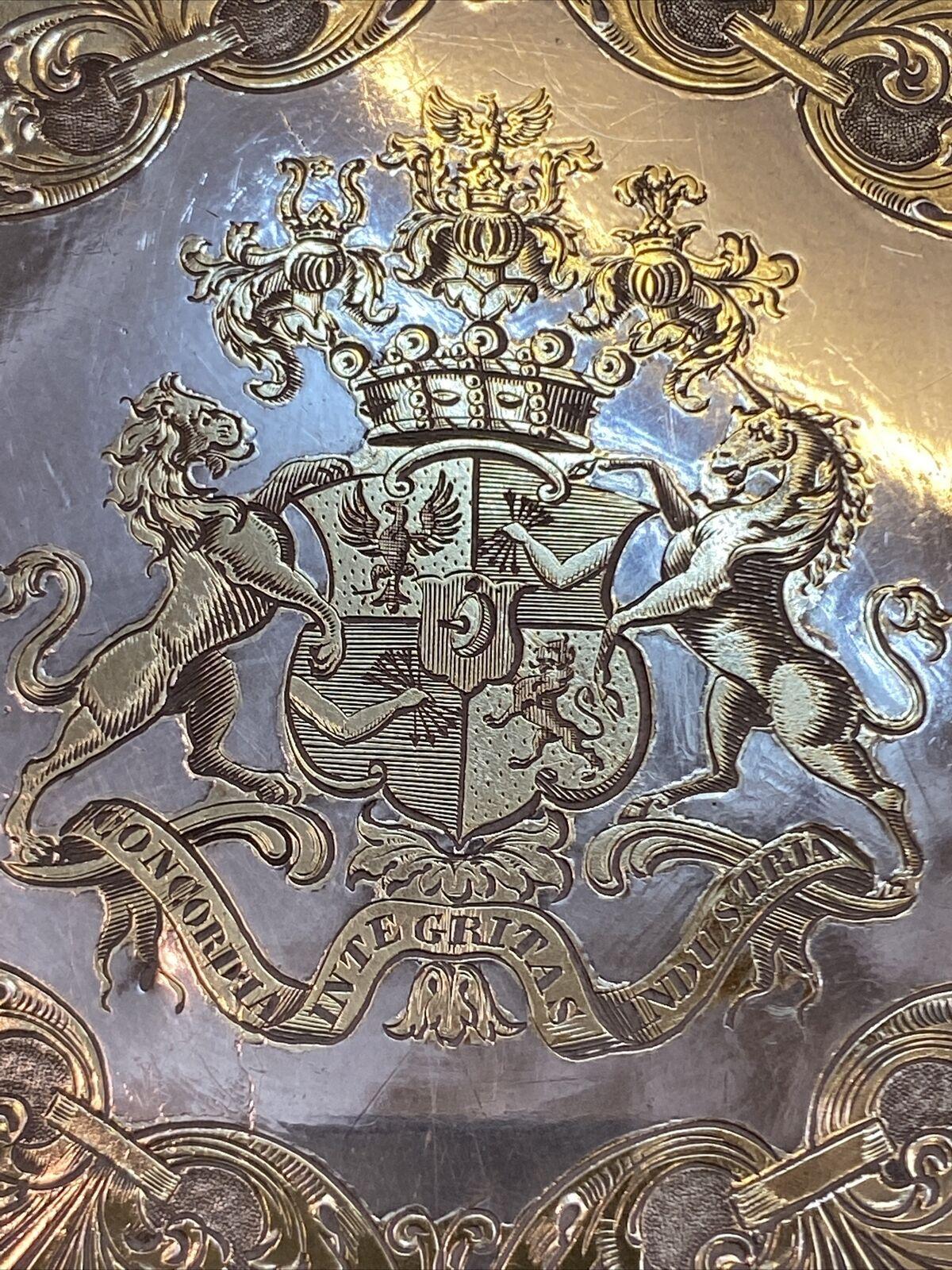 Gilt Important Rothschild family French silver presentation plate by Maurice Mayer For Sale