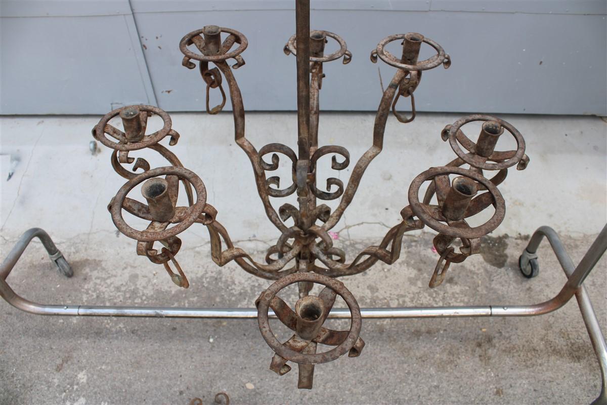 Important Round Chandelier in Italian Baroque Forged Iron For Sale 10