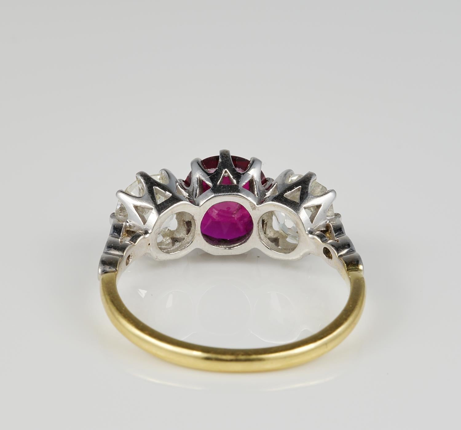 Important Ruby Diamond Antique Ring In Good Condition For Sale In Napoli, IT