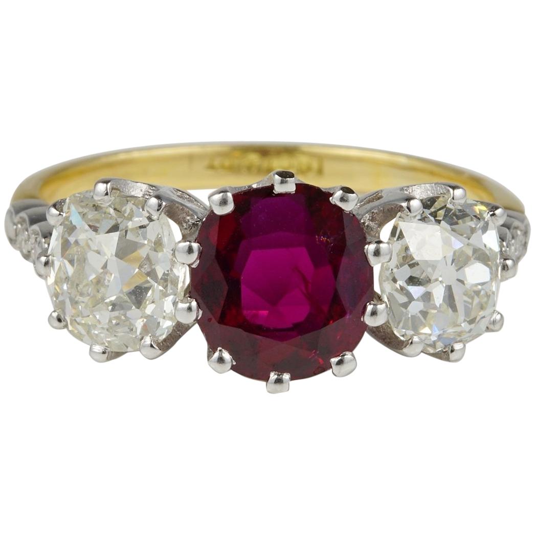 Important Ruby Diamond Antique Ring For Sale