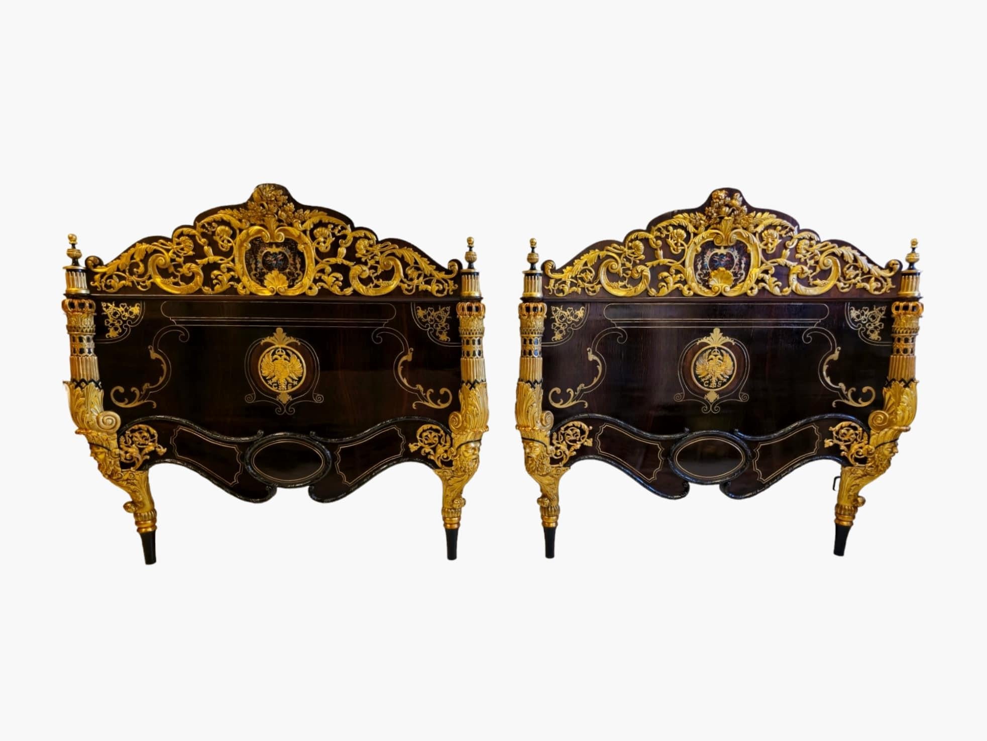 Important Russian Beds From the 19th Century For Sale 8