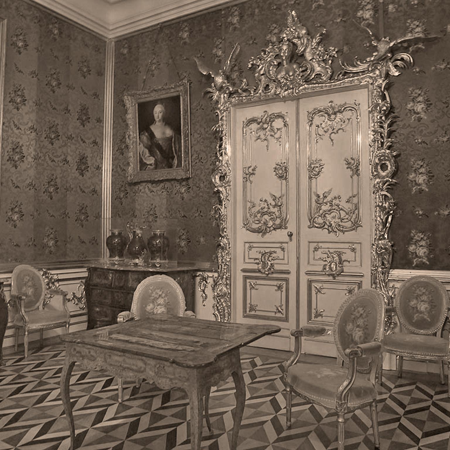 Dreifacher Spieltisch aus der russischen kaiserlichen Periode, um 1820 im Angebot 3
