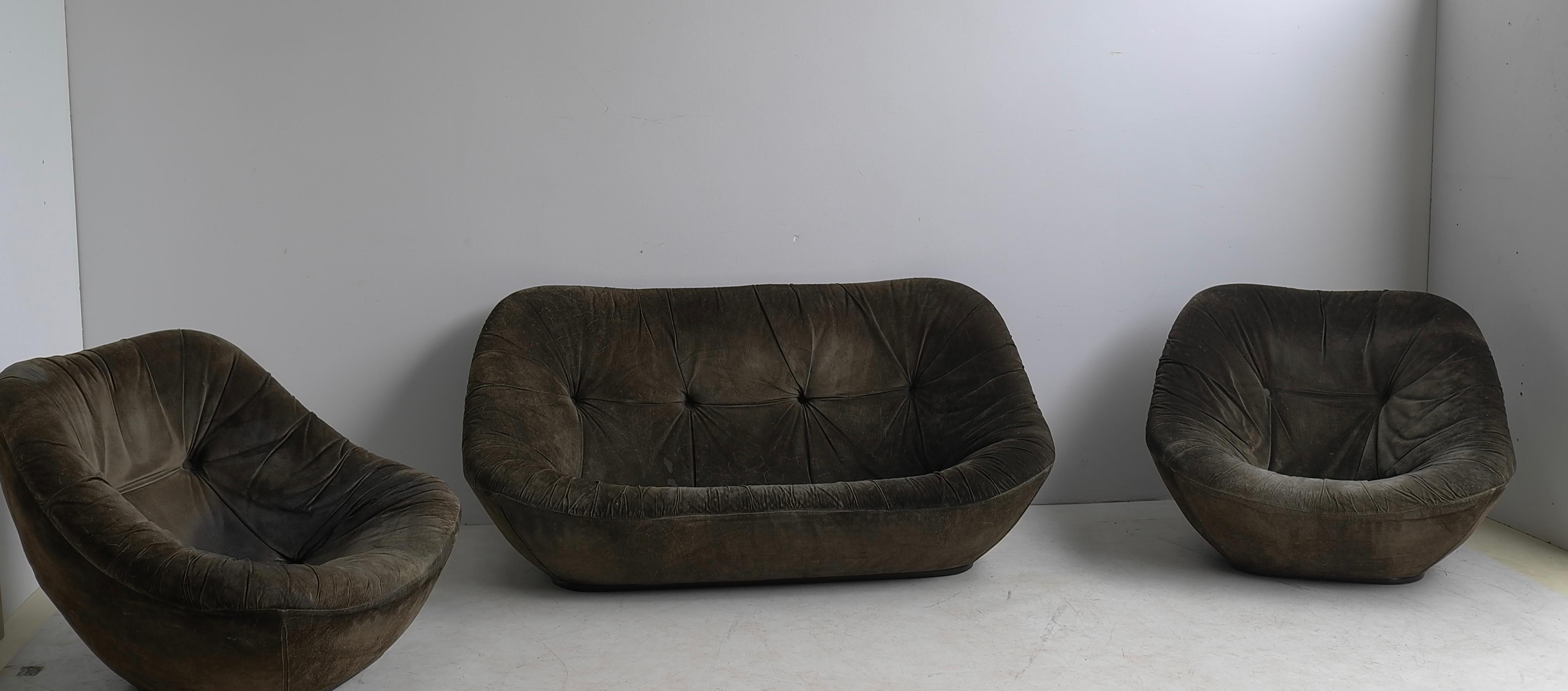 French Important Salon, Pierre Paulin Sofa with Two Armchairs in Suede Model Bonnie 500
