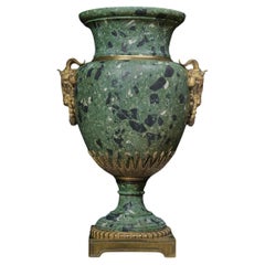 Important vase Scagliola en bronze doré, Rome, milieu du 19e siècle
