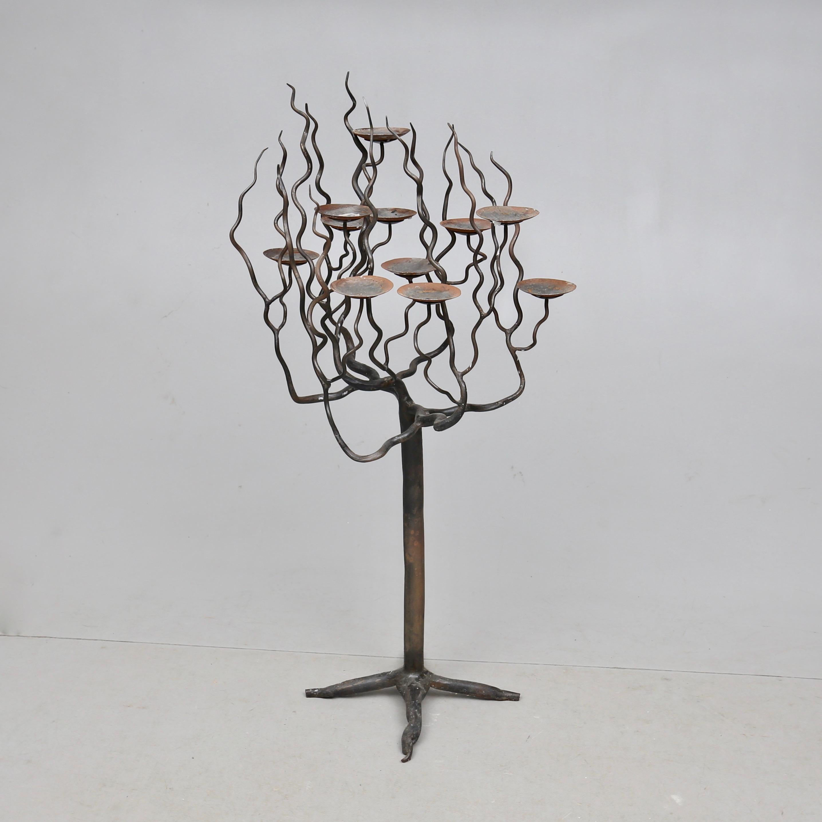 Important Scandinavian Candelabras in Wrought Iron, 1950 In Good Condition For Sale In Paris, FR