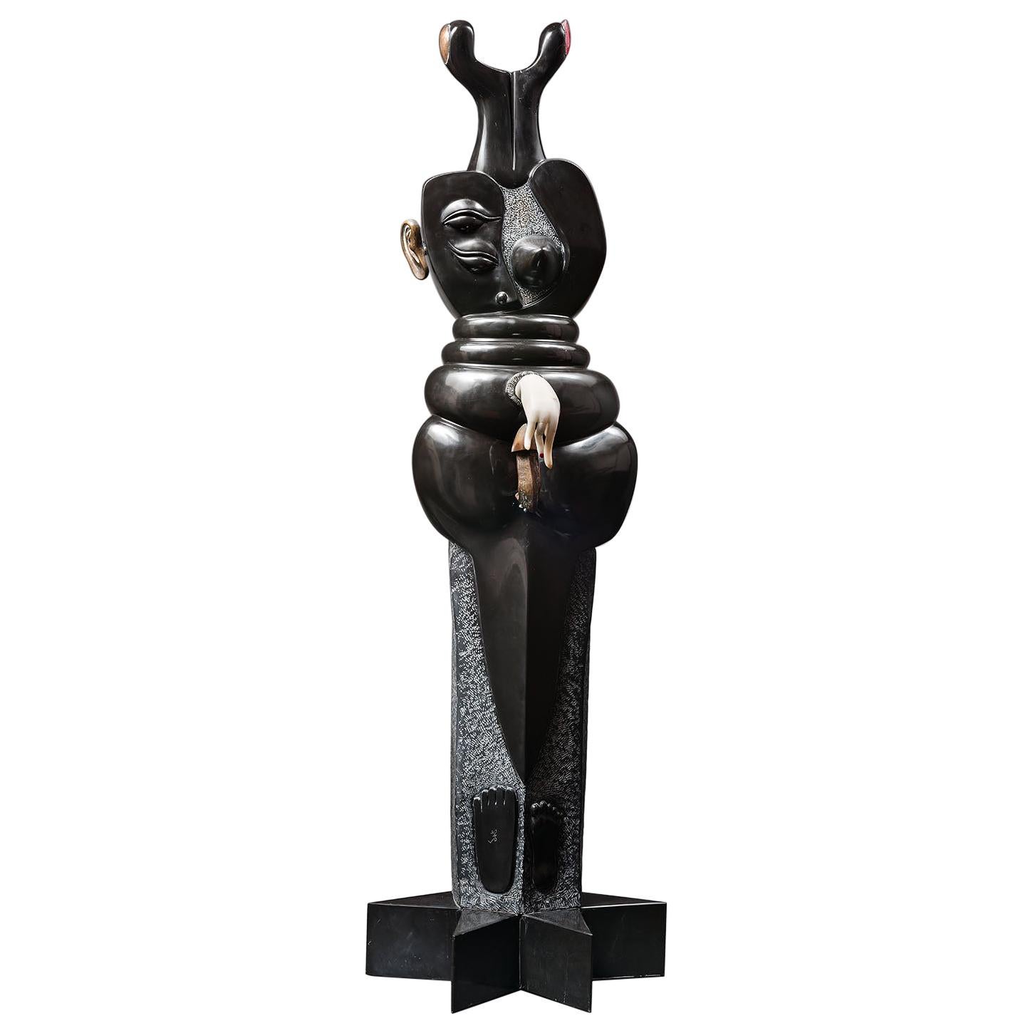 Importante sculpture "Osiris éternel" de Yoshiko Miyashita