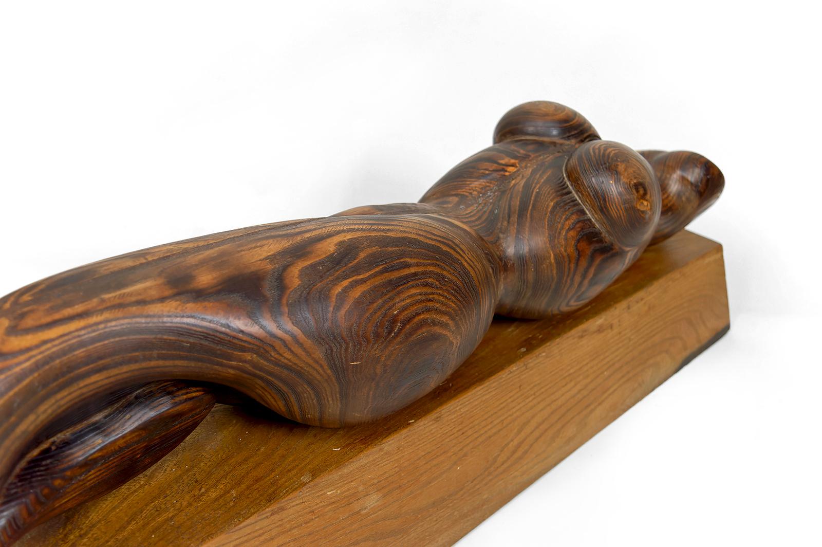 Importante Escultura de un Cuerpo Femenino, Cedro y Roble, Brutalismo, Francia, Años 70 en venta 4