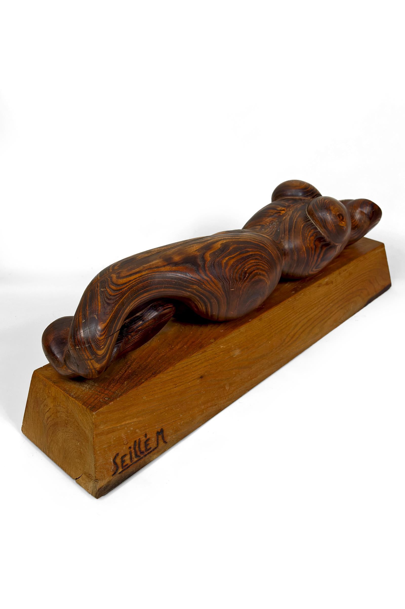 Importante Escultura de un Cuerpo Femenino, Cedro y Roble, Brutalismo, Francia, Años 70 Francés en venta