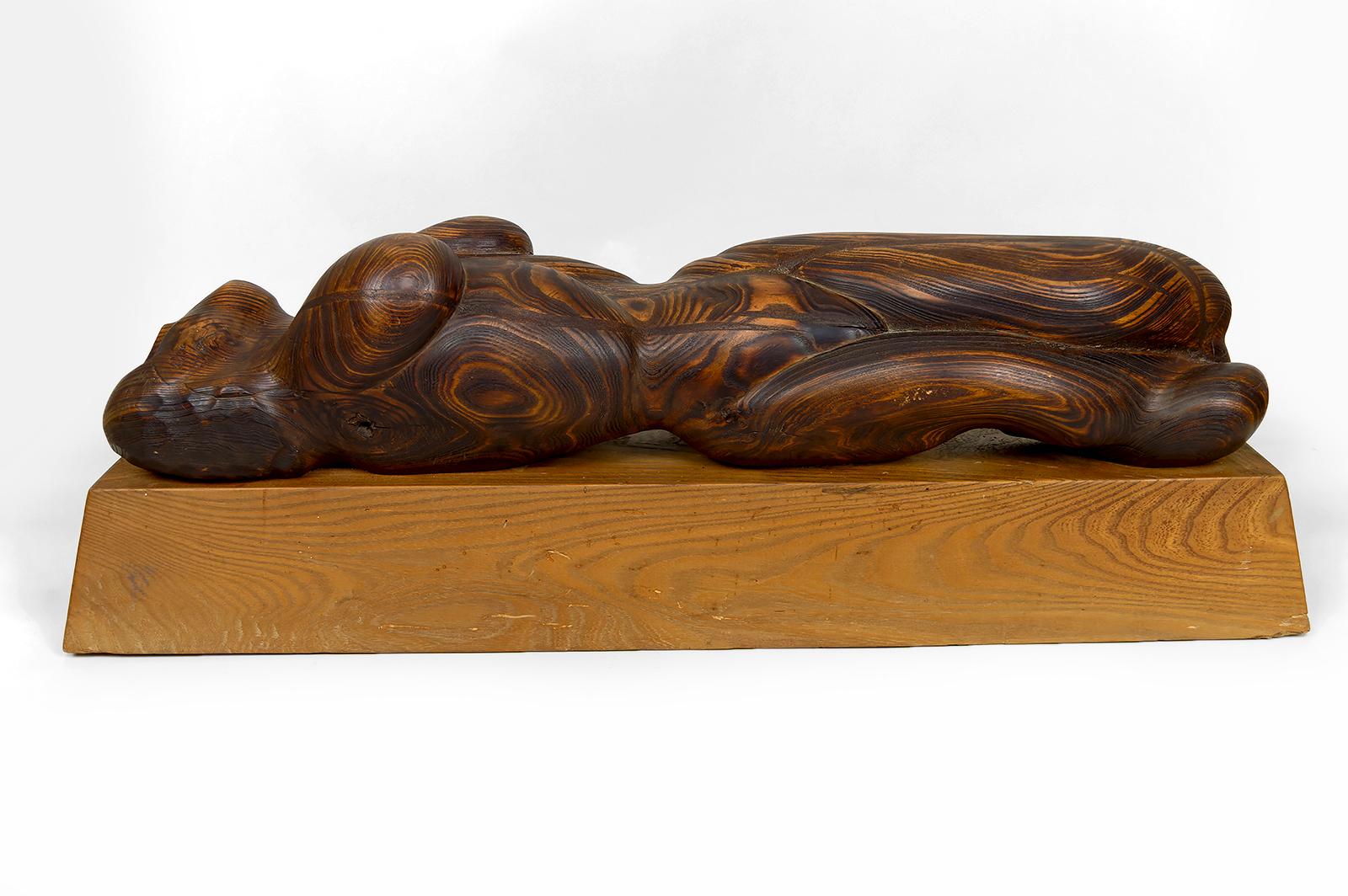 Importante Escultura de un Cuerpo Femenino, Cedro y Roble, Brutalismo, Francia, Años 70 en venta 1