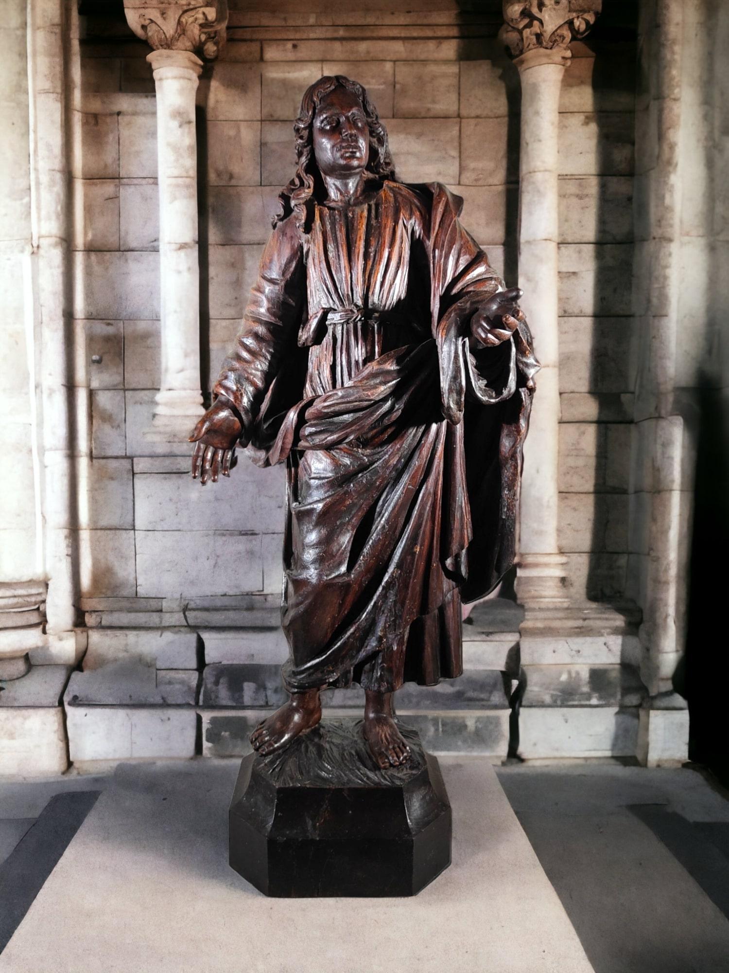 Important Sculpture Of The Apostle Saint John Of Veneto In Italy In Good Condition In Madrid, ES