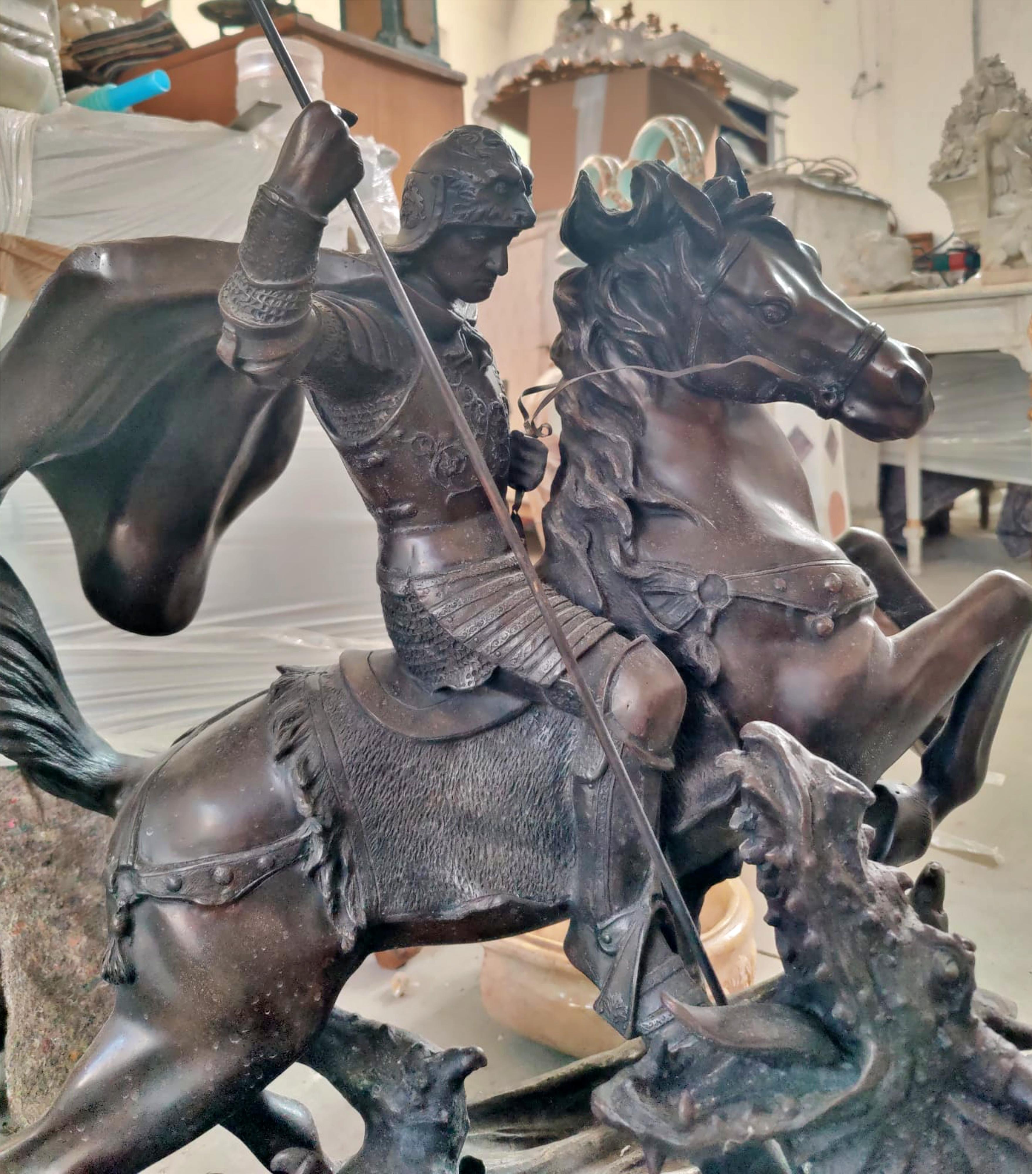 Importante escultura 