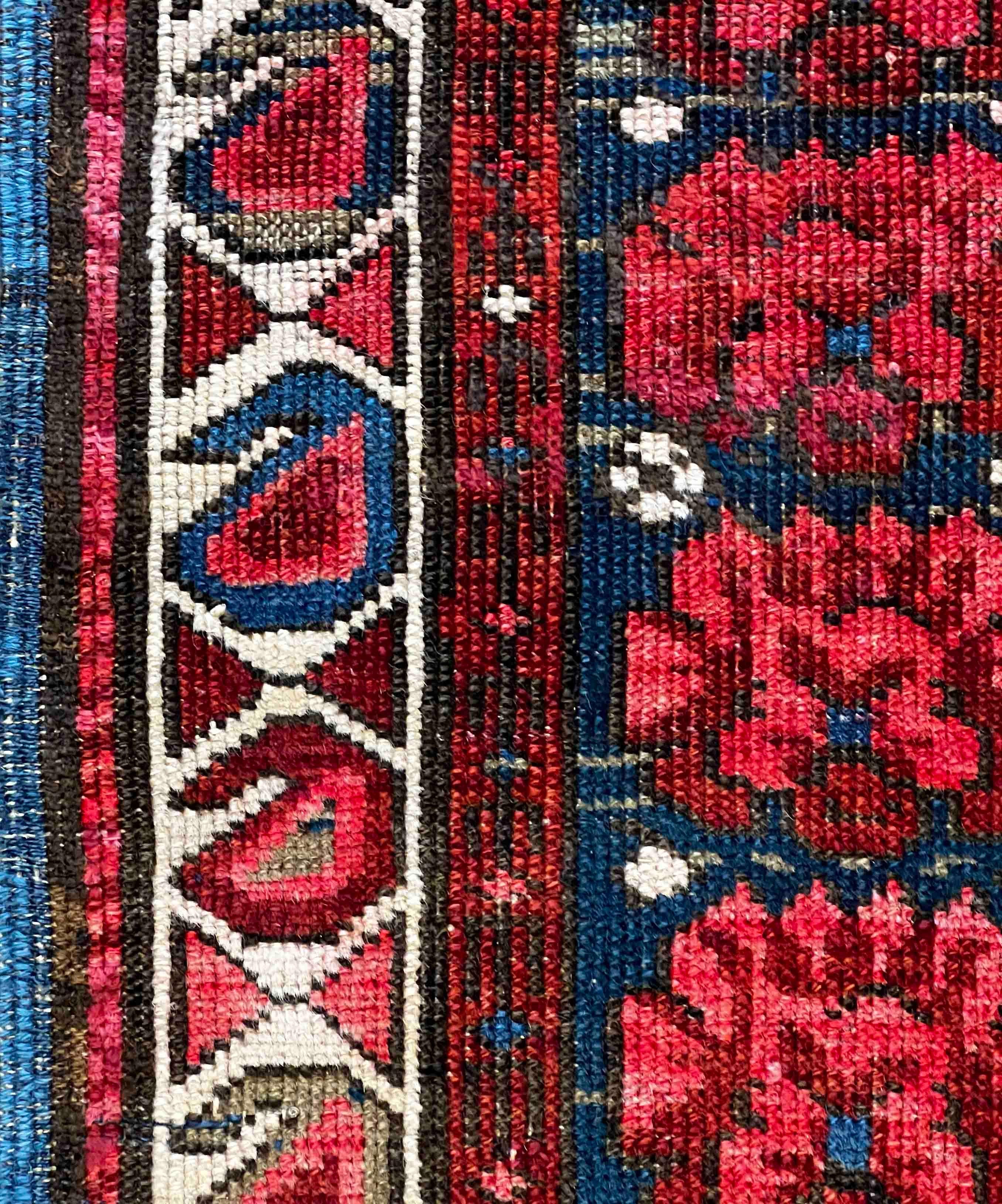 Laine  Important tapis Seikhour de Russie, 19ème siècle - N° 640 en vente
