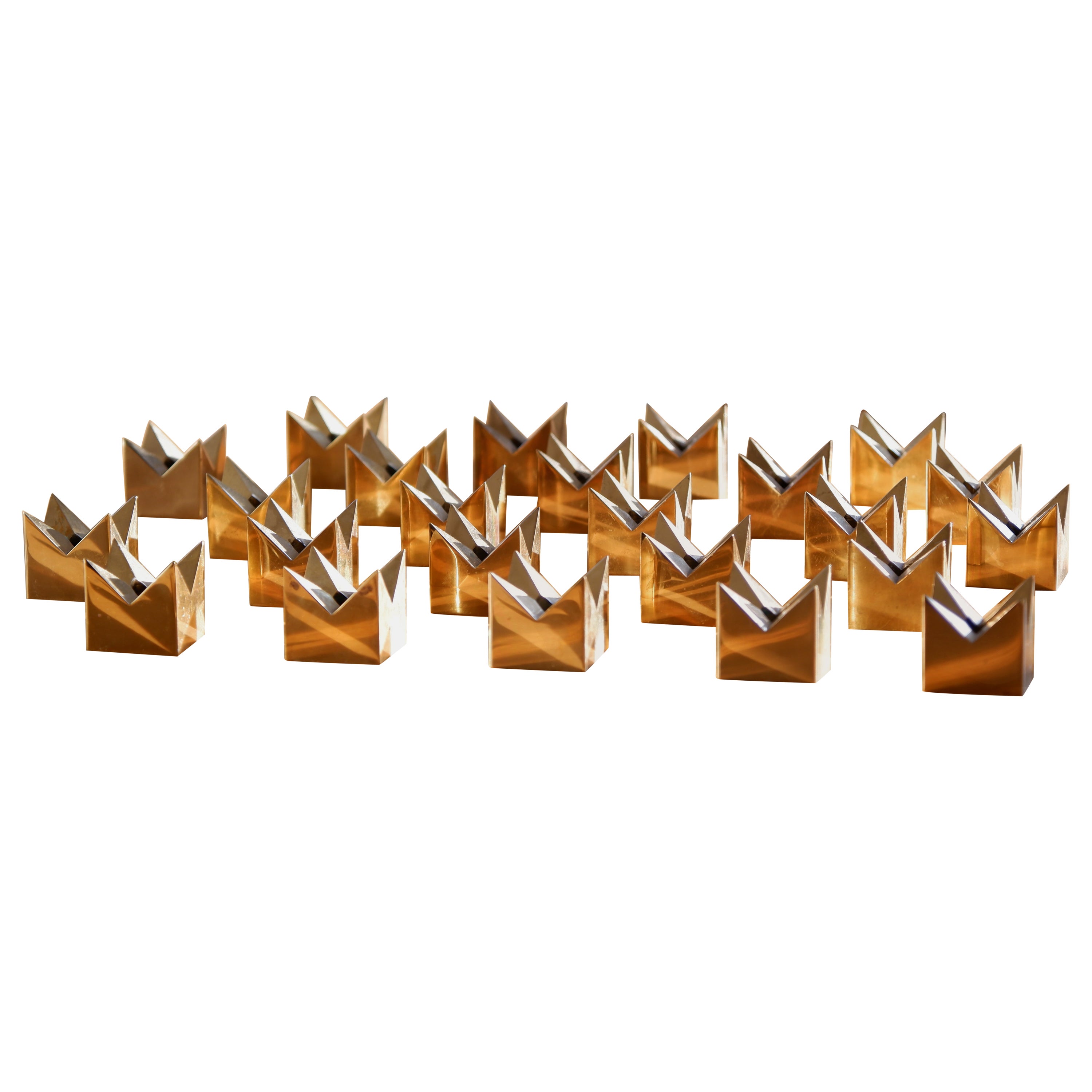 Wichtiger Satz von 25 "Kronan" Candel Sticks Design/One von Pierre Forssell, Forsell im Angebot