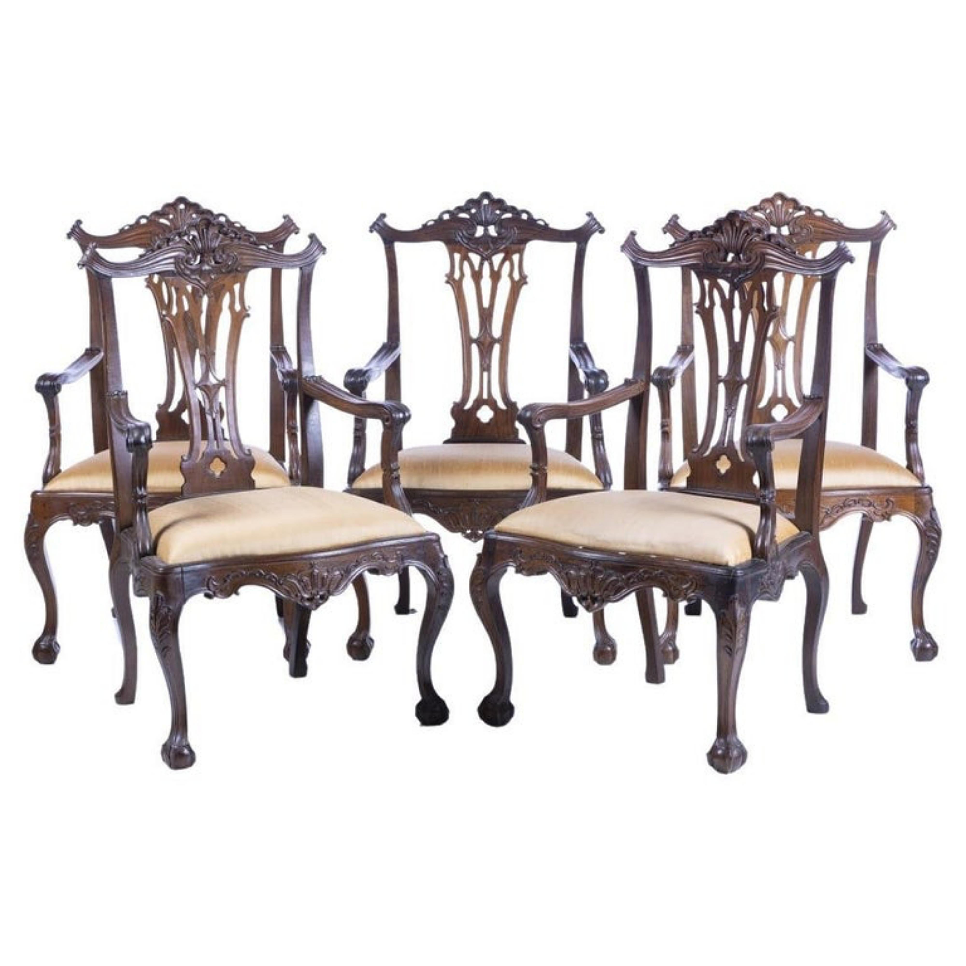 Important Set of 5 Portuguese Armchairs 18th Century For Sale