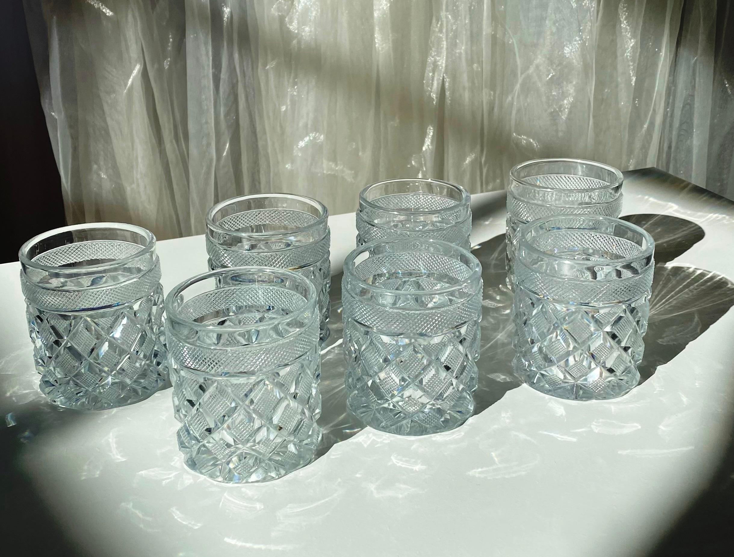 Important Set of 7 Empire Baccarat Tumbler glasses, Sainte Anne in Voneche 1810. For Sale 5