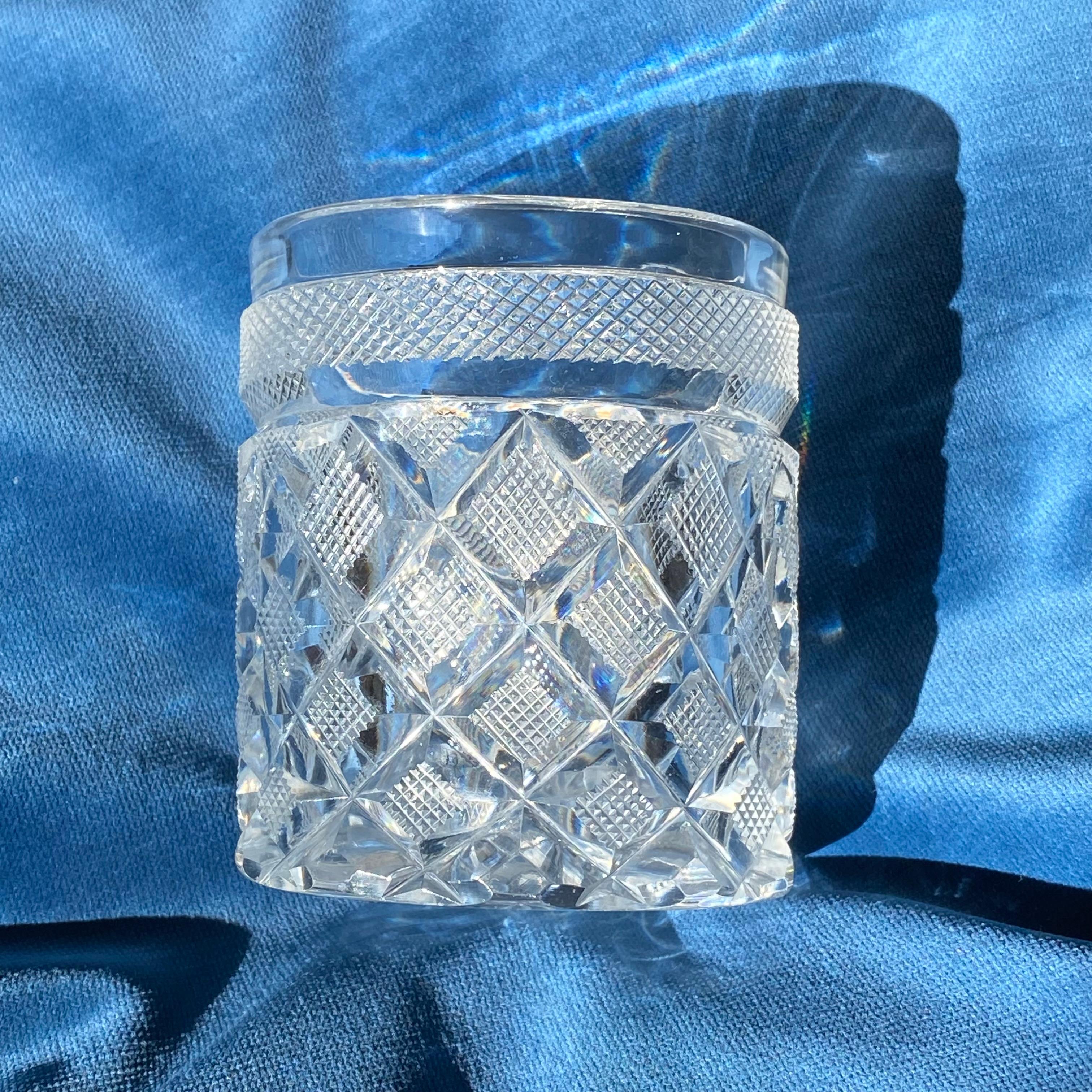 Important Set of 7 Empire Baccarat Tumbler glasses, Sainte Anne in Voneche 1810. For Sale 2