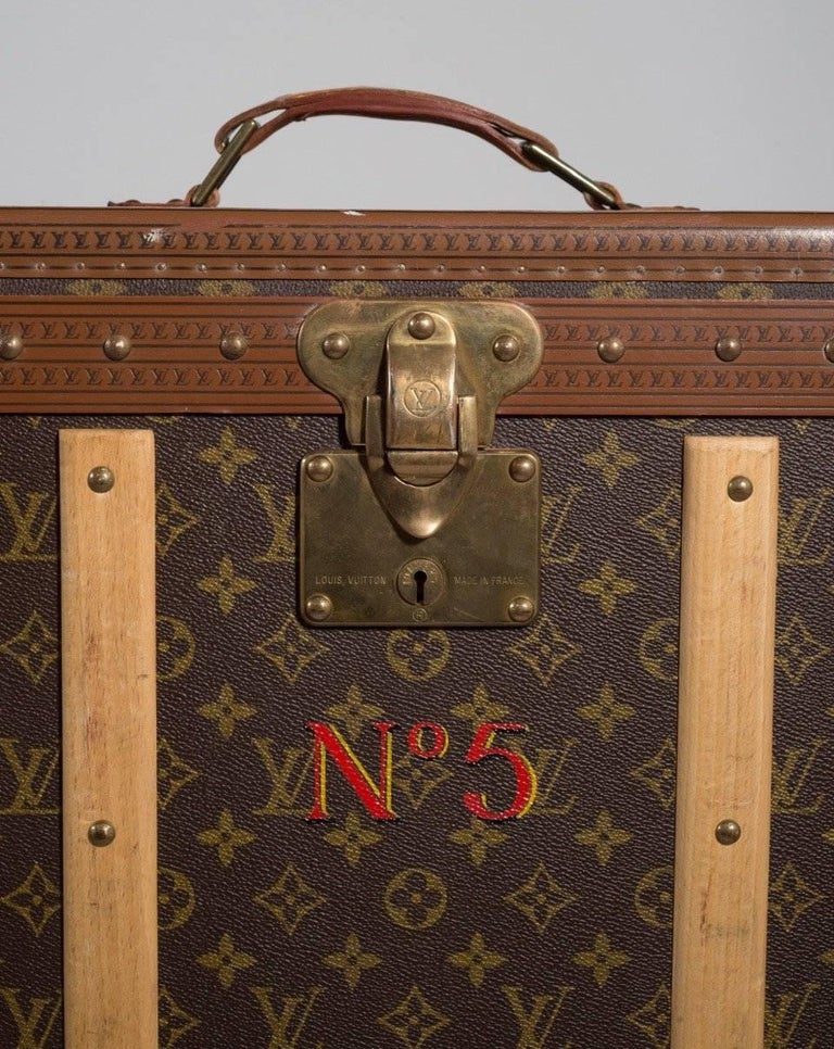 Louis Vuitton Vintage Luggage Important Set of Five Large Pieces at 1stdibs