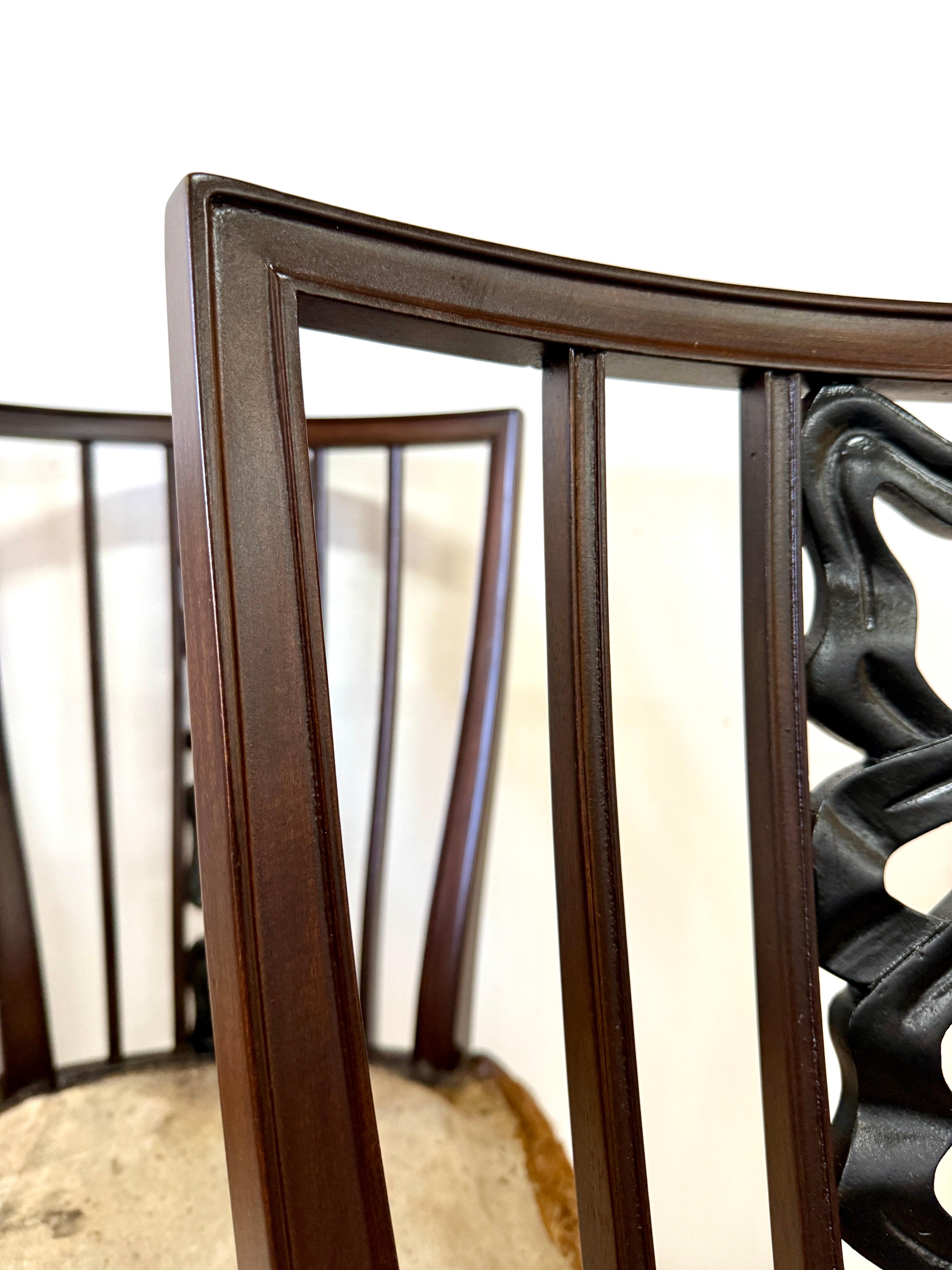 Art Déco Importante set di dodici (12) sedie da pranzo italiane degli anni '40 in vendita