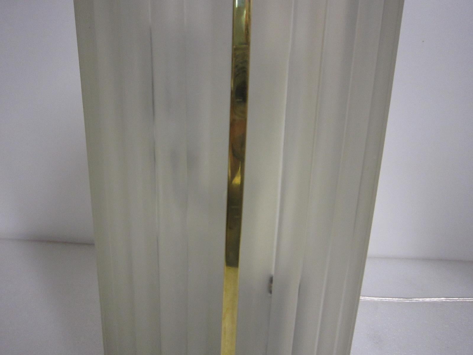 Important Signed Sabino Frosted Art Glass Table Lamp in Nickel with Brass Detail 4