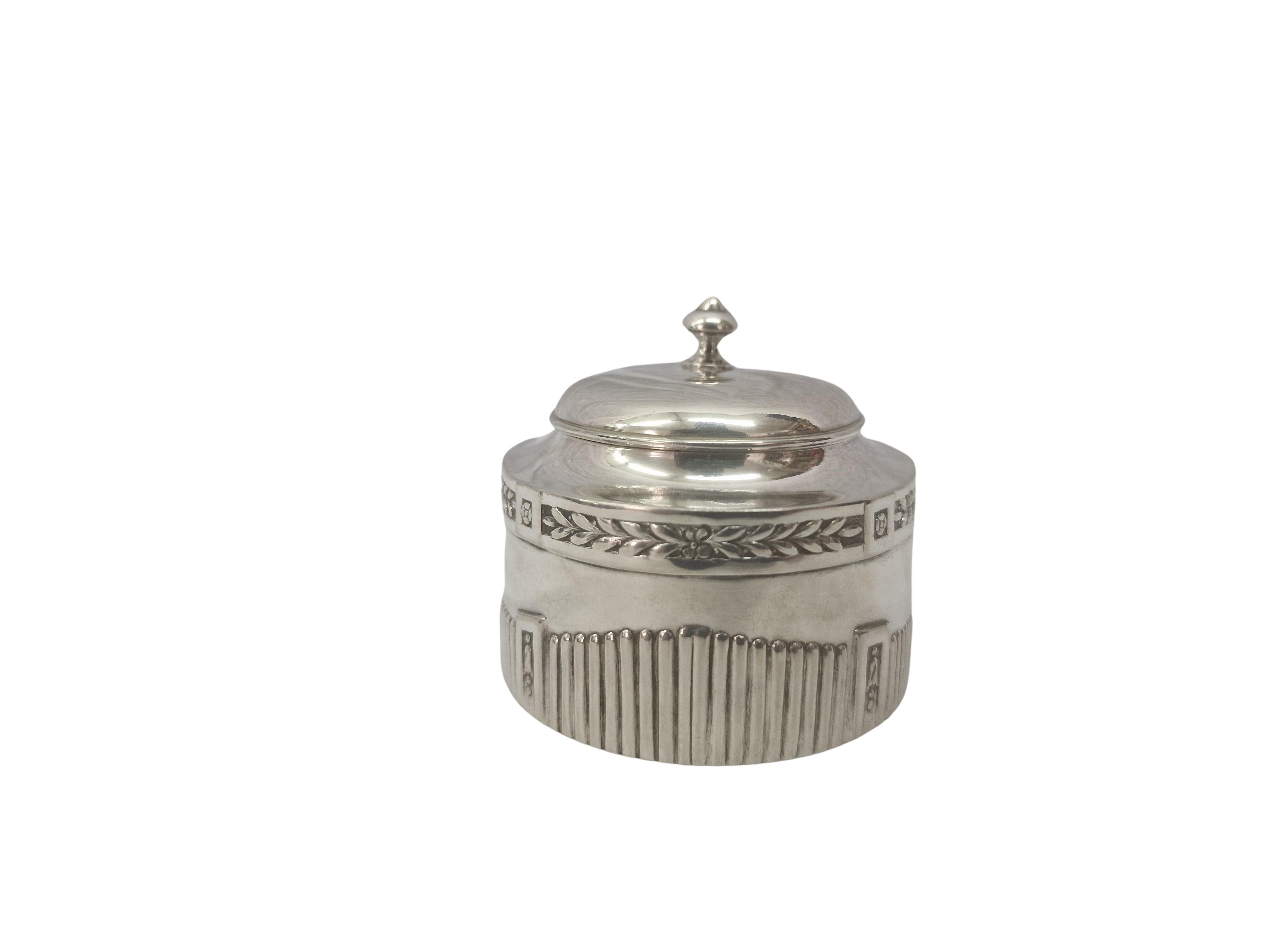 Early 20th Century Important silver lidded box, hallmark Eugen Marcus, Art Nouveau 1915 Germany For Sale