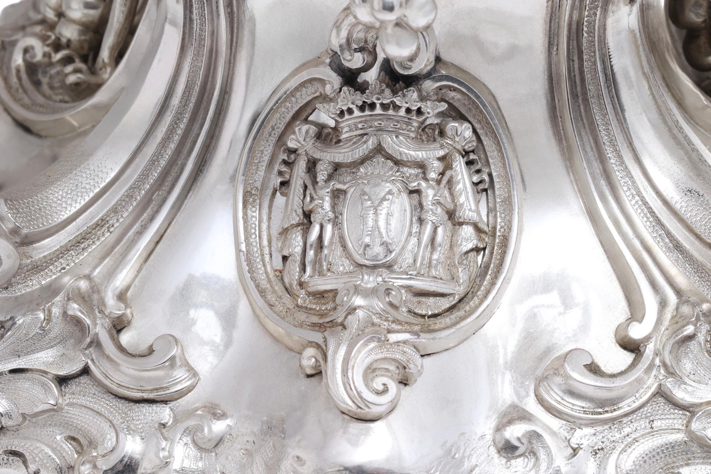 Importante tavola d'argento Friedeberg Coppia Grande Candelabro e Centrotavola in vendita 13