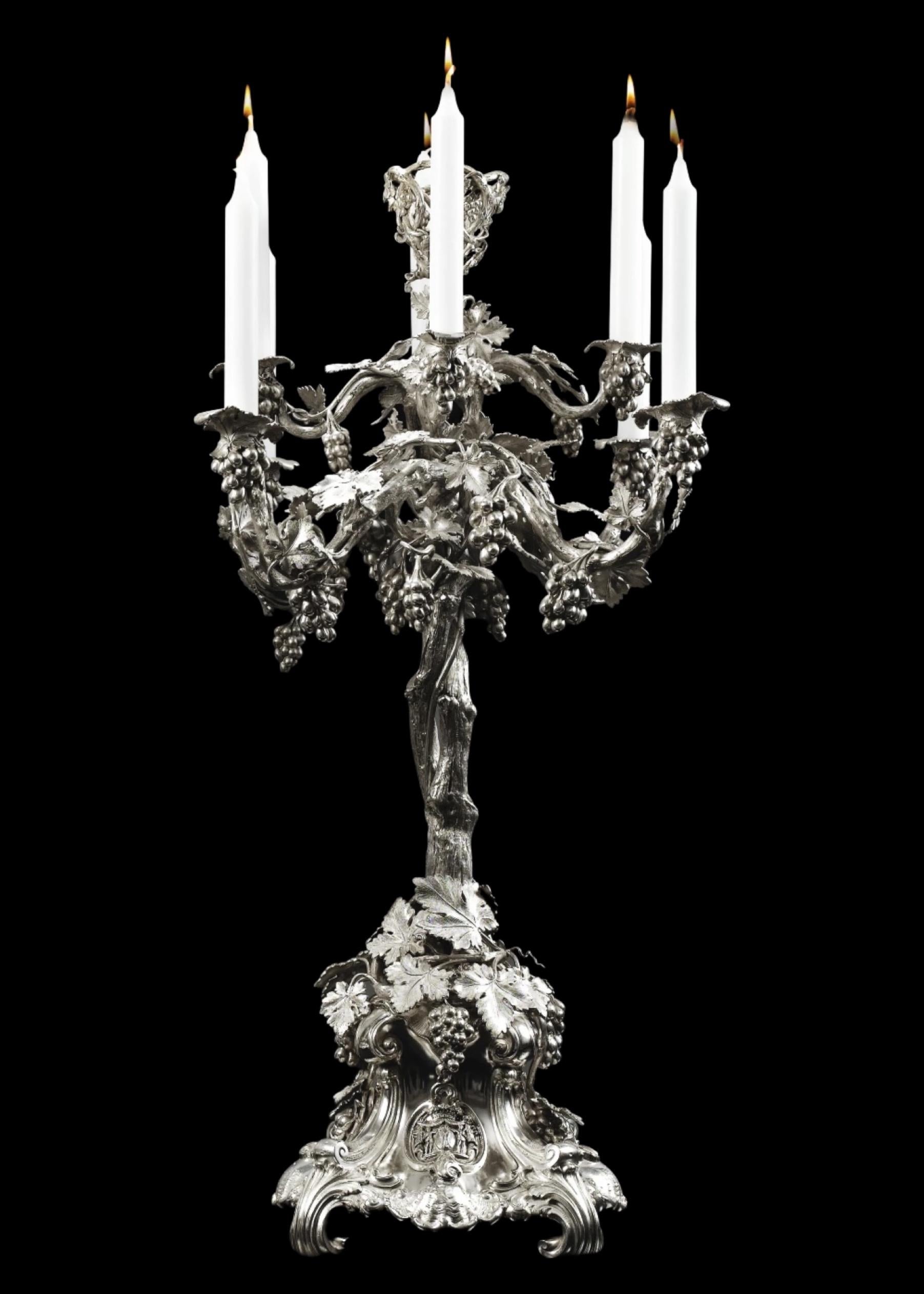 Importante tavola d'argento Friedeberg Coppia Grande Candelabro e Centrotavola in vendita 4