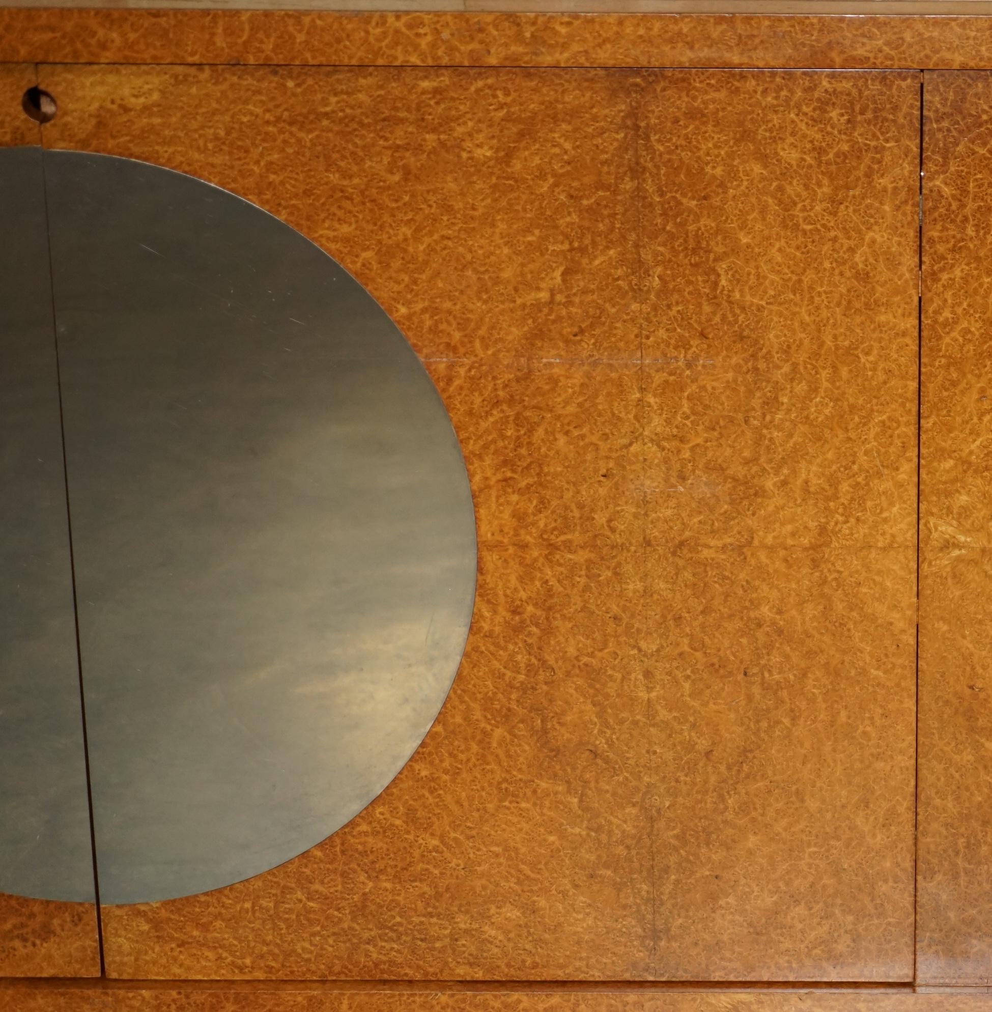 IMPORTANTE Soane BRITAIN MADE FOR BENTLEY AMBOYNA BURL SiDEBOARD in vendita 2