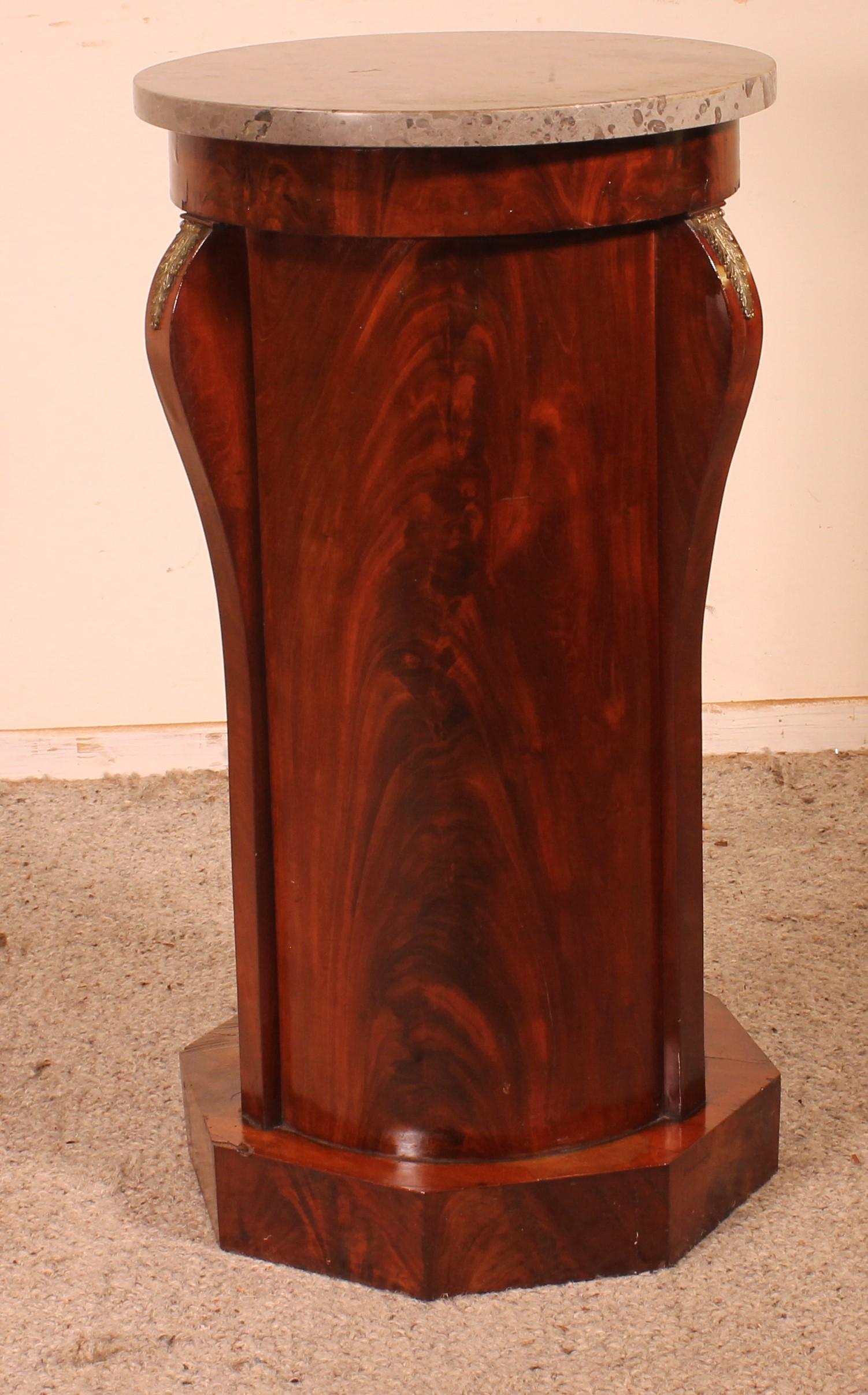 Important Somno in Mahogany 19th Century For Sale 2