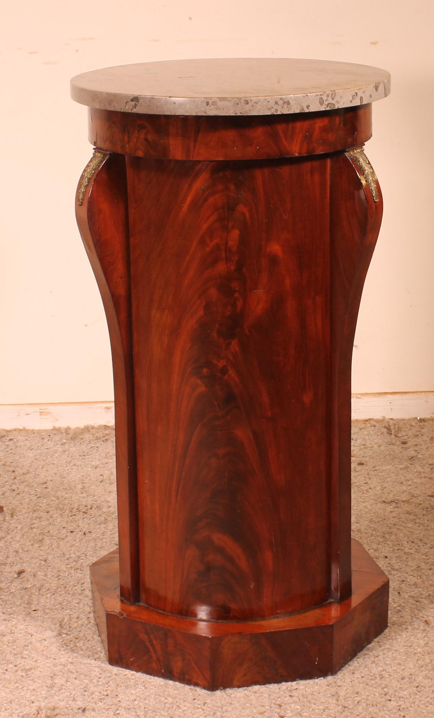 Important Somno in Mahogany 19th Century For Sale 3