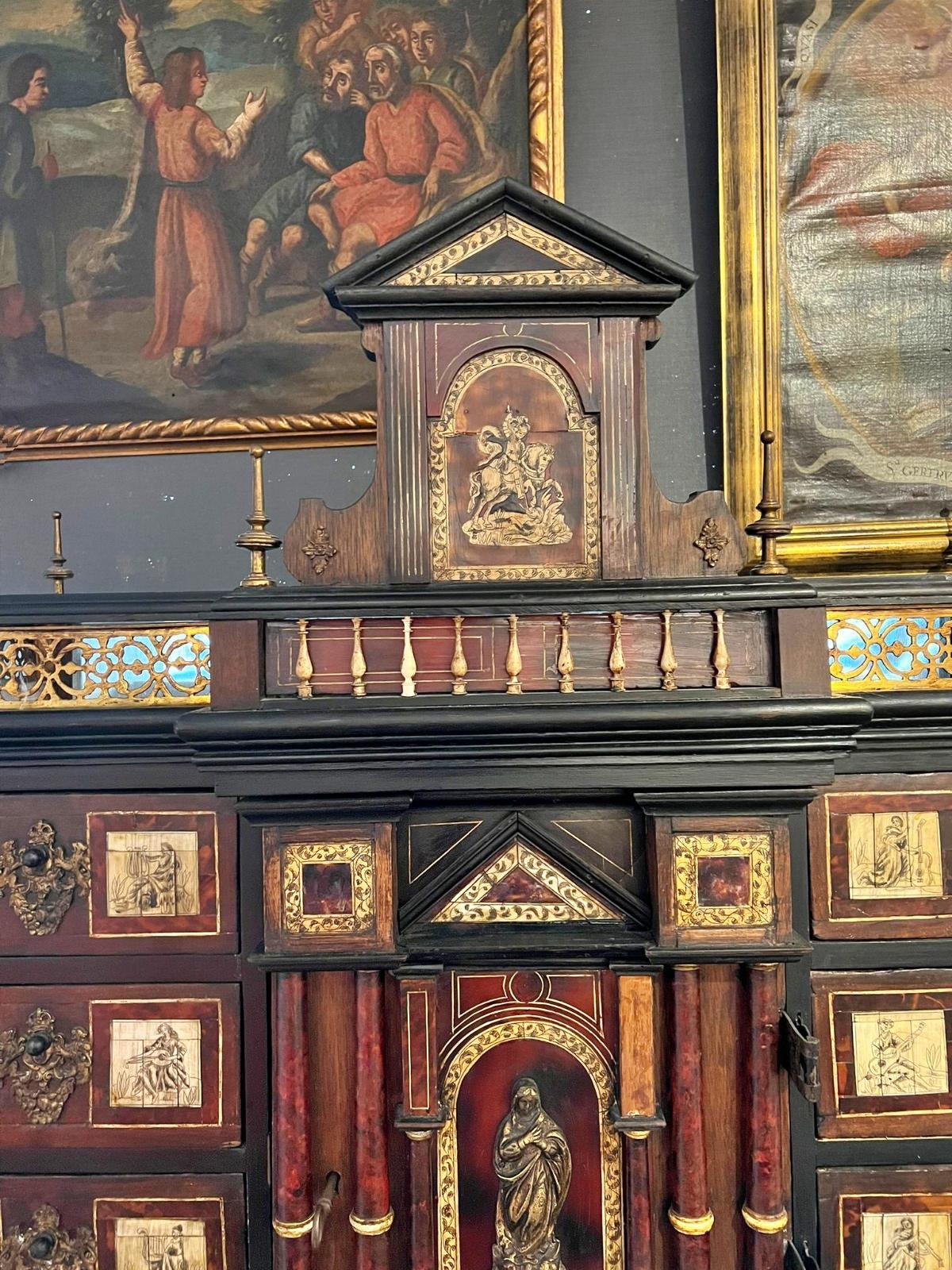 Important Spanish-Flemish Bargueño/ Cabinet 17th Century 3
