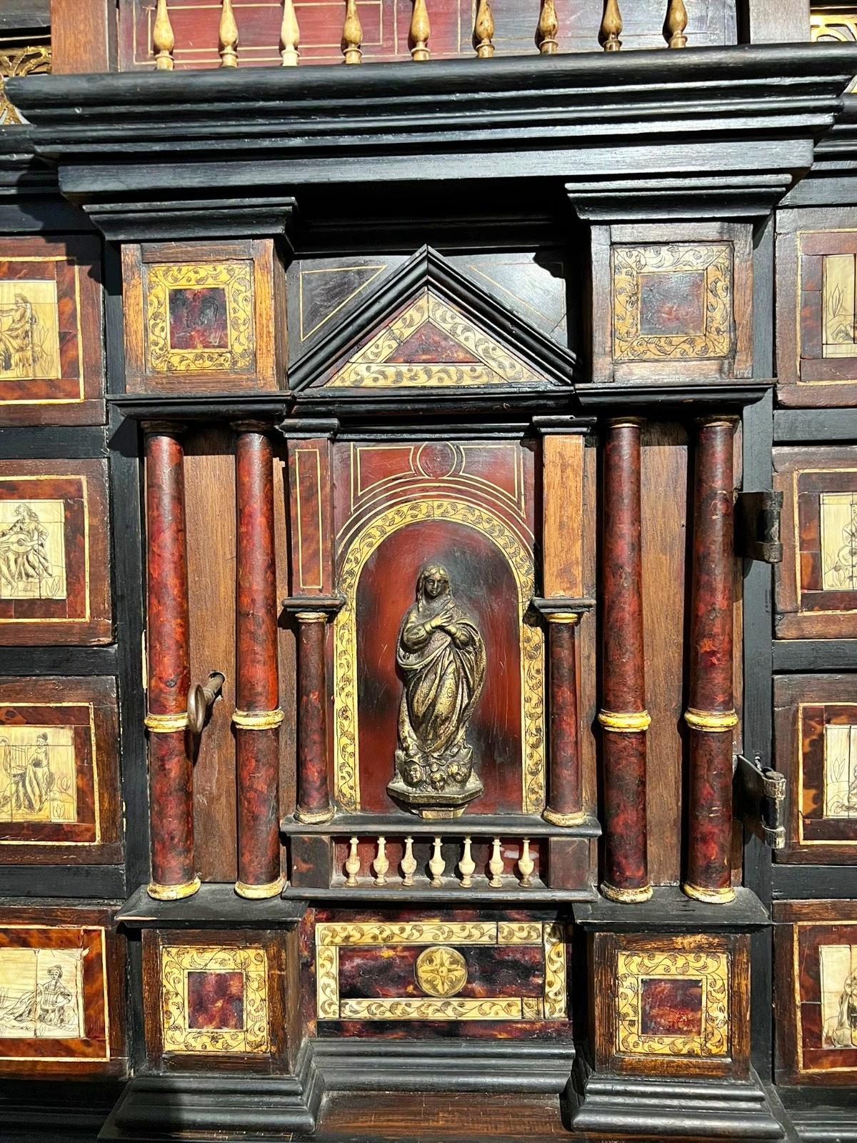 Important Spanish-Flemish Bargueño/ Cabinet 17th Century 10
