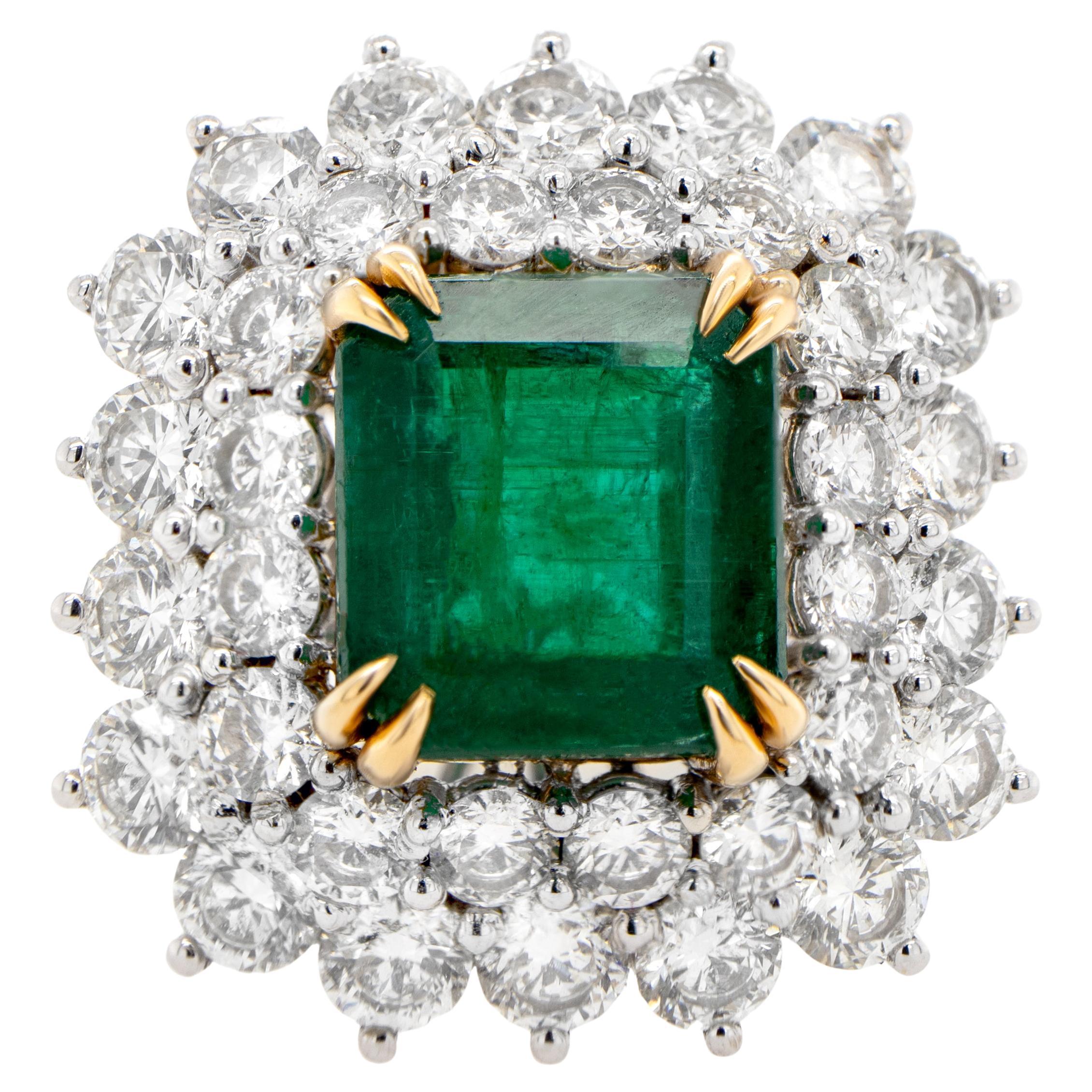 Important Square Emerald Ring With Diamond Halo Setting 9.35 Carats 18K Gold