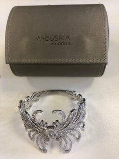 Important Statement Diamond "Beetle" Cuff Bracelet in 18 Karat White Gold