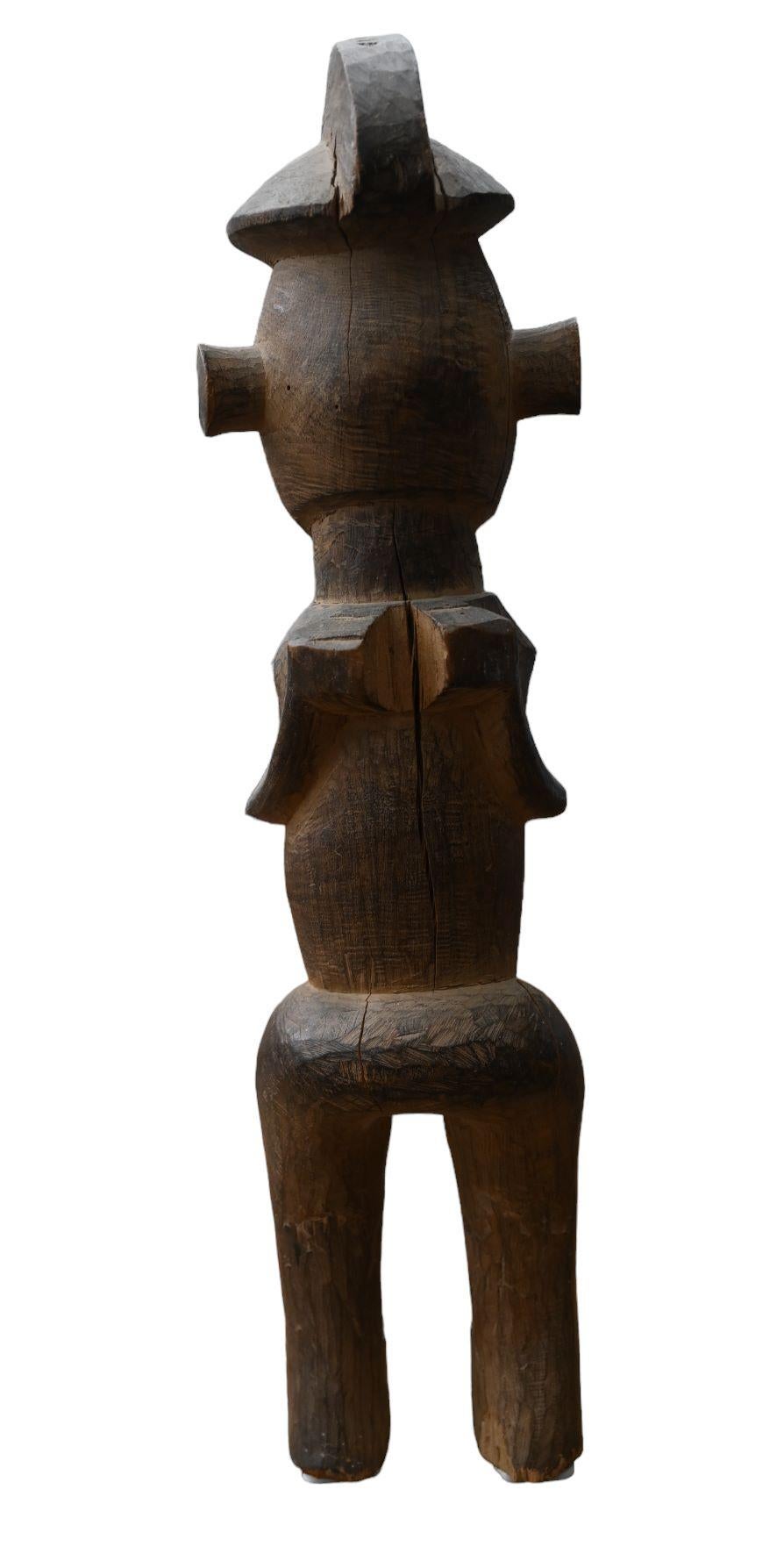 20th Century Important Statue Of The Yaka Tribe, Dr Congo, early 1900 For Sale