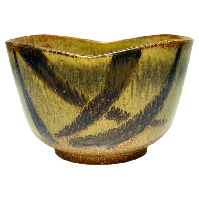 Important Stoneware Bowl by Eva Staehr-Nielsen for Saxbo For Sale