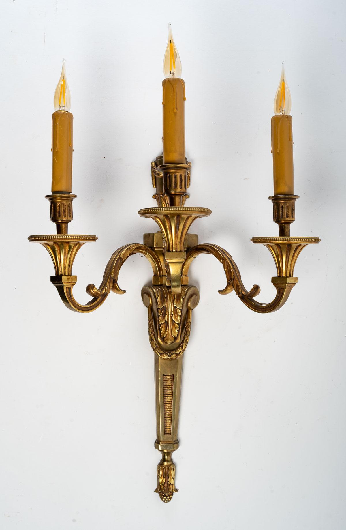 Louis XV Important Suite of Four Bronze Sconces For Sale