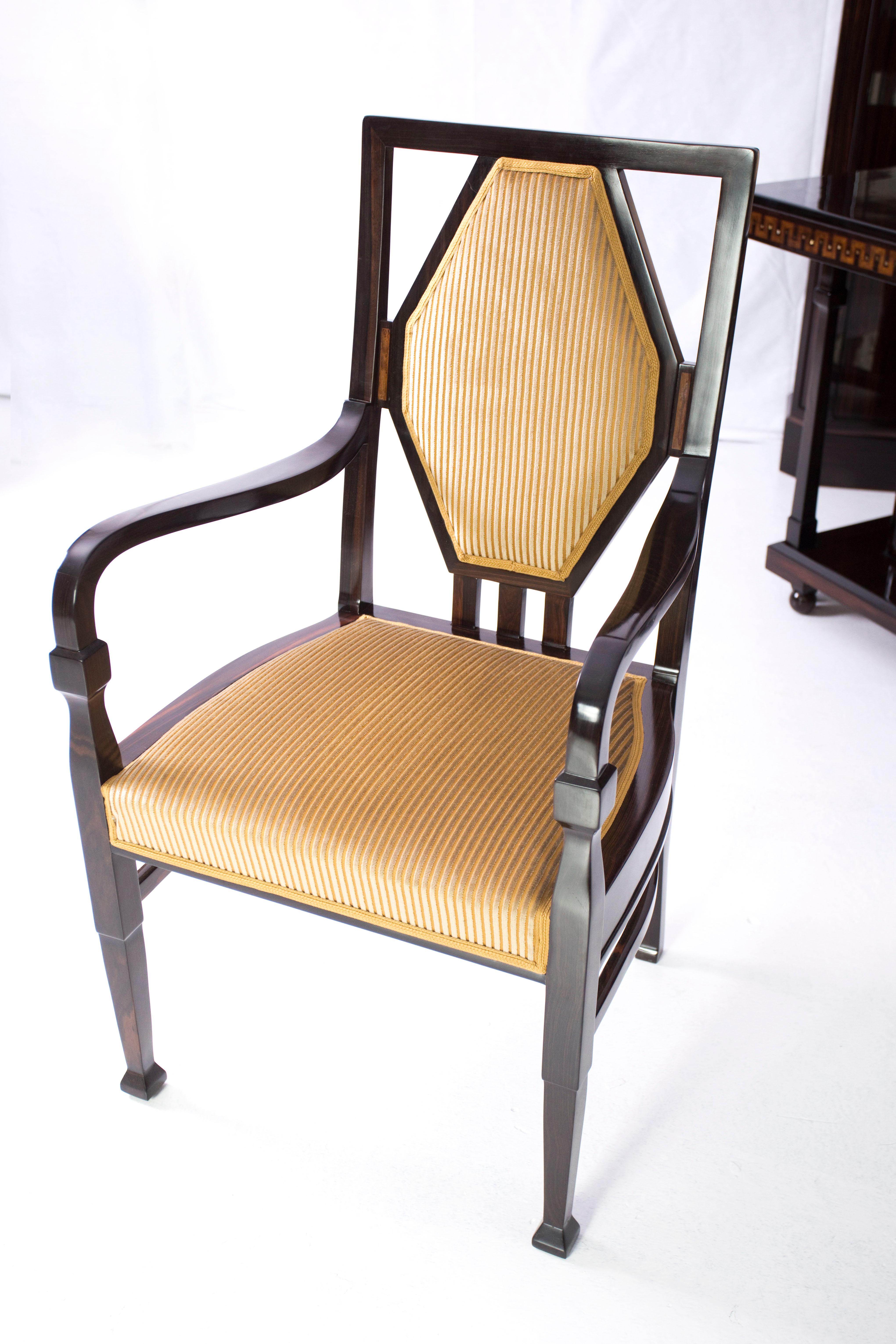 Important Table and Four Chairs by Ludwig Alter Darmstadt Jugendstil, 1908' For Sale 3