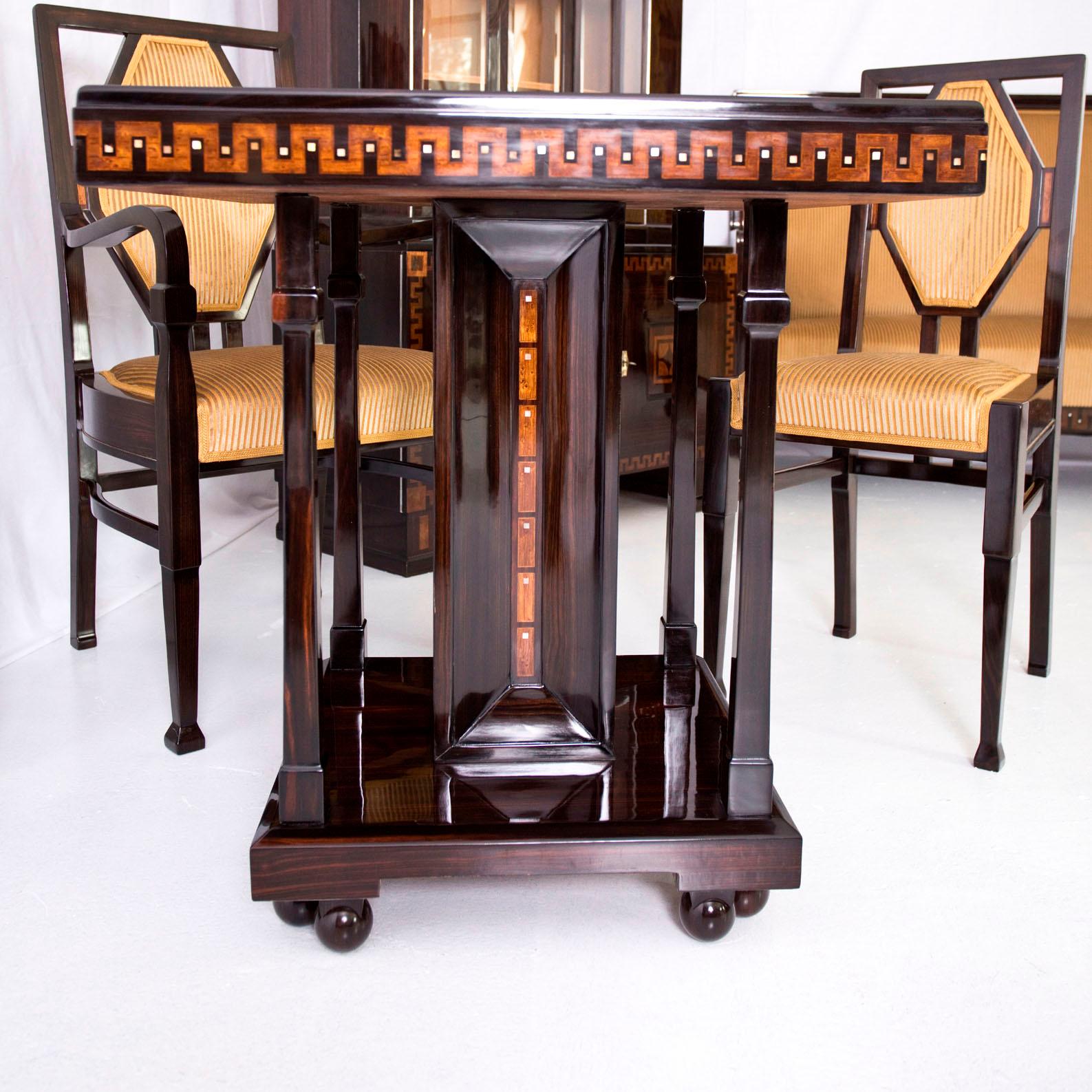 Art Nouveau Important Table and Four Chairs by Ludwig Alter Darmstadt Jugendstil, 1908' For Sale